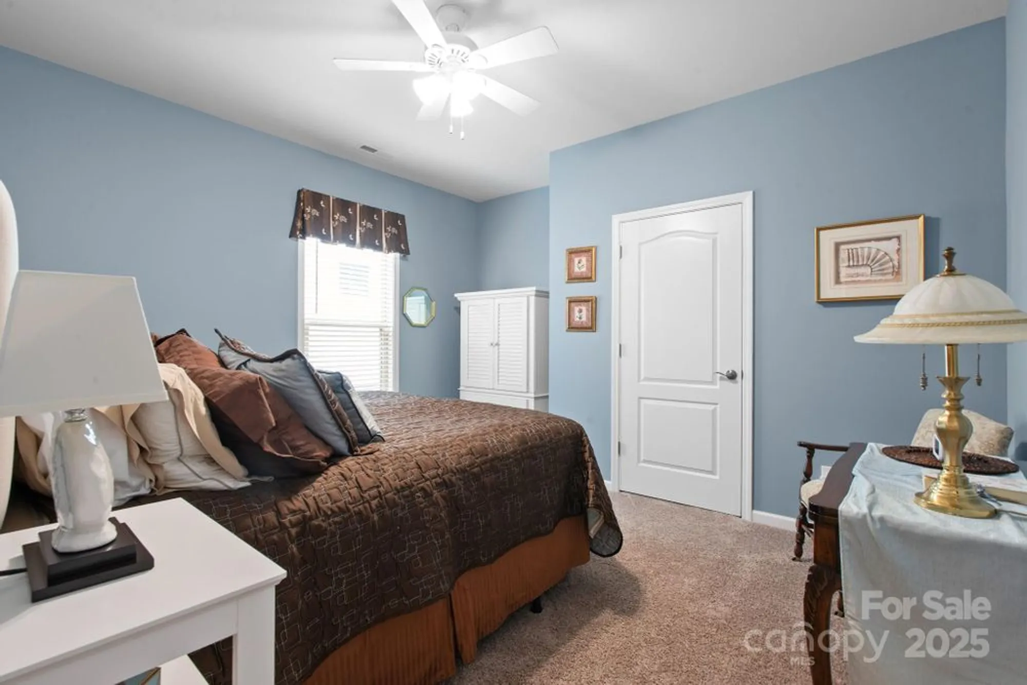 Property Slideshow image 25 of 38 | 689 birchway dr, Fort Mill, SC, 29715