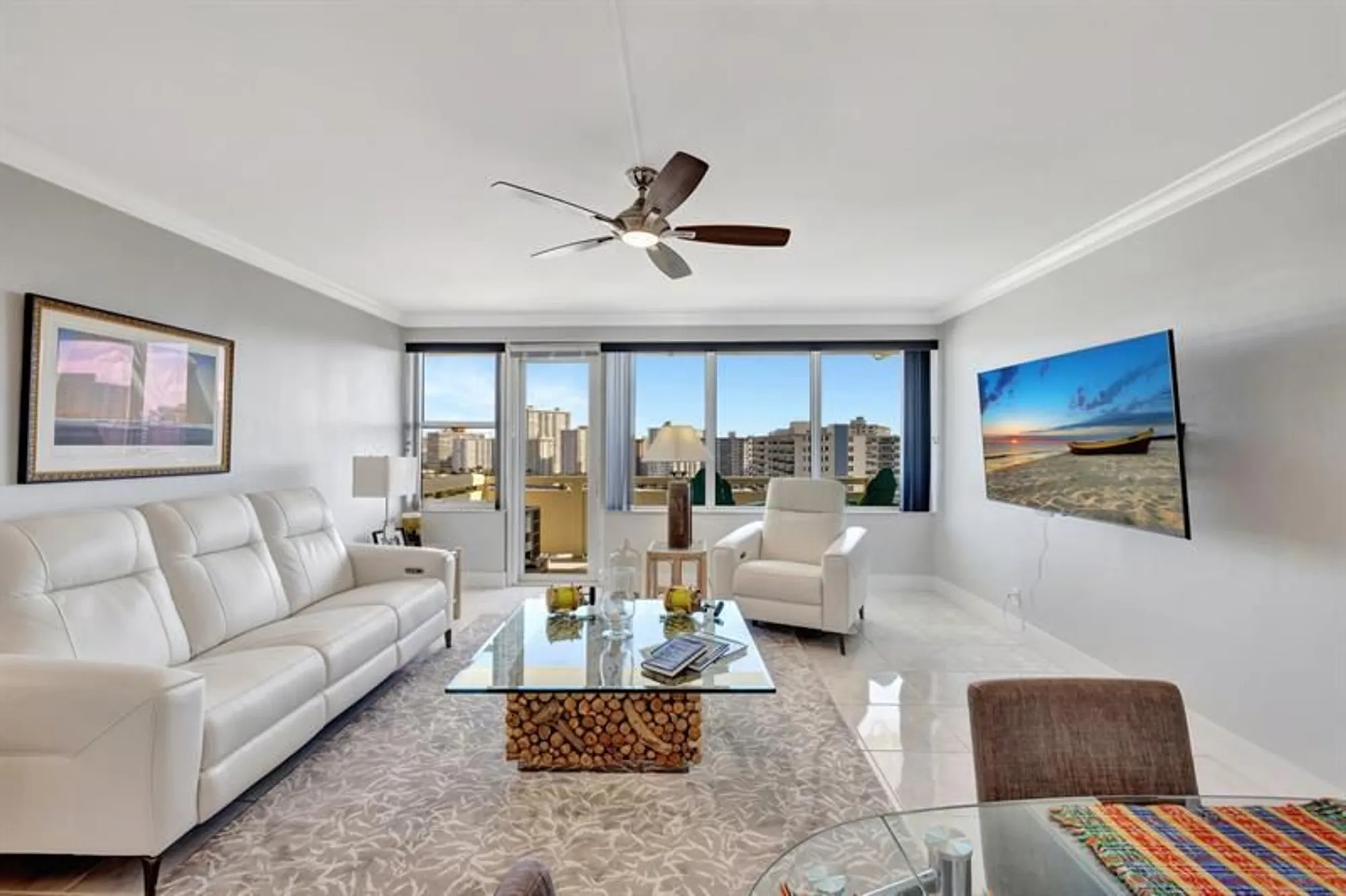 Property Slideshow image 8 of 45 | 3200 ne 36th st 1721, Fort Lauderdale, FL, 33308