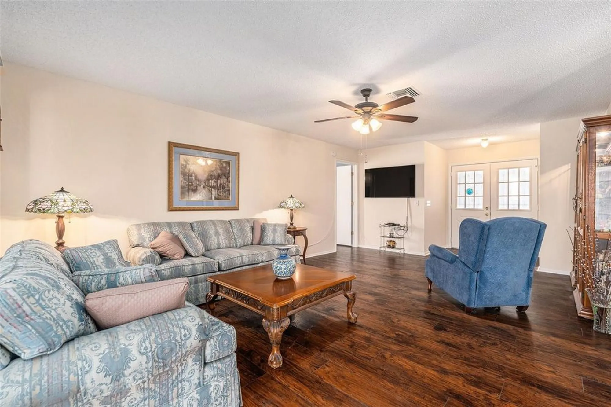 Property Slideshow image 9 of 37 | 4636 portland manor dr, New Port Richey, FL, 34655