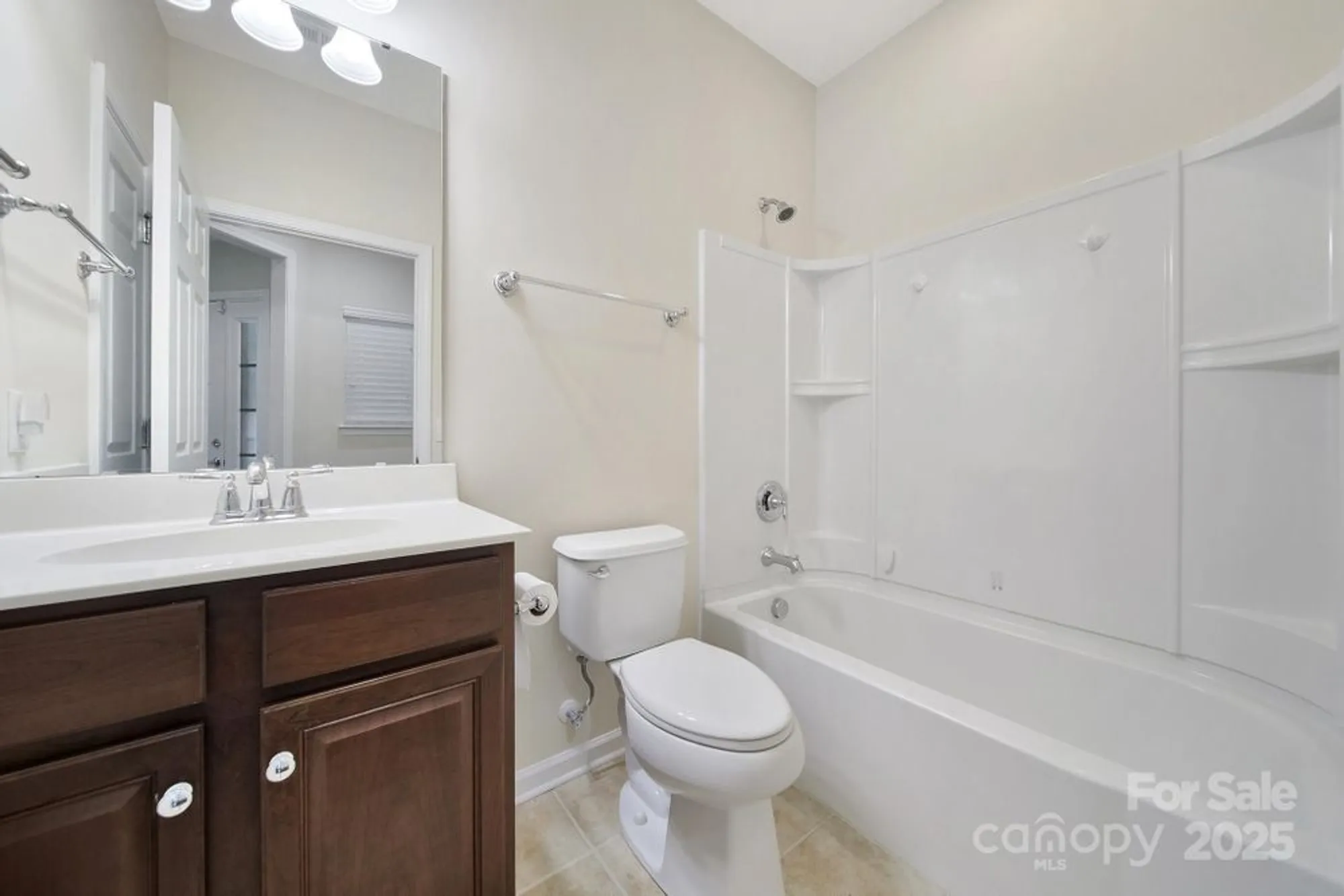 Property Slideshow image 25 of 48 | 1024 mesa verde dr, Fort Mill, SC, 29707