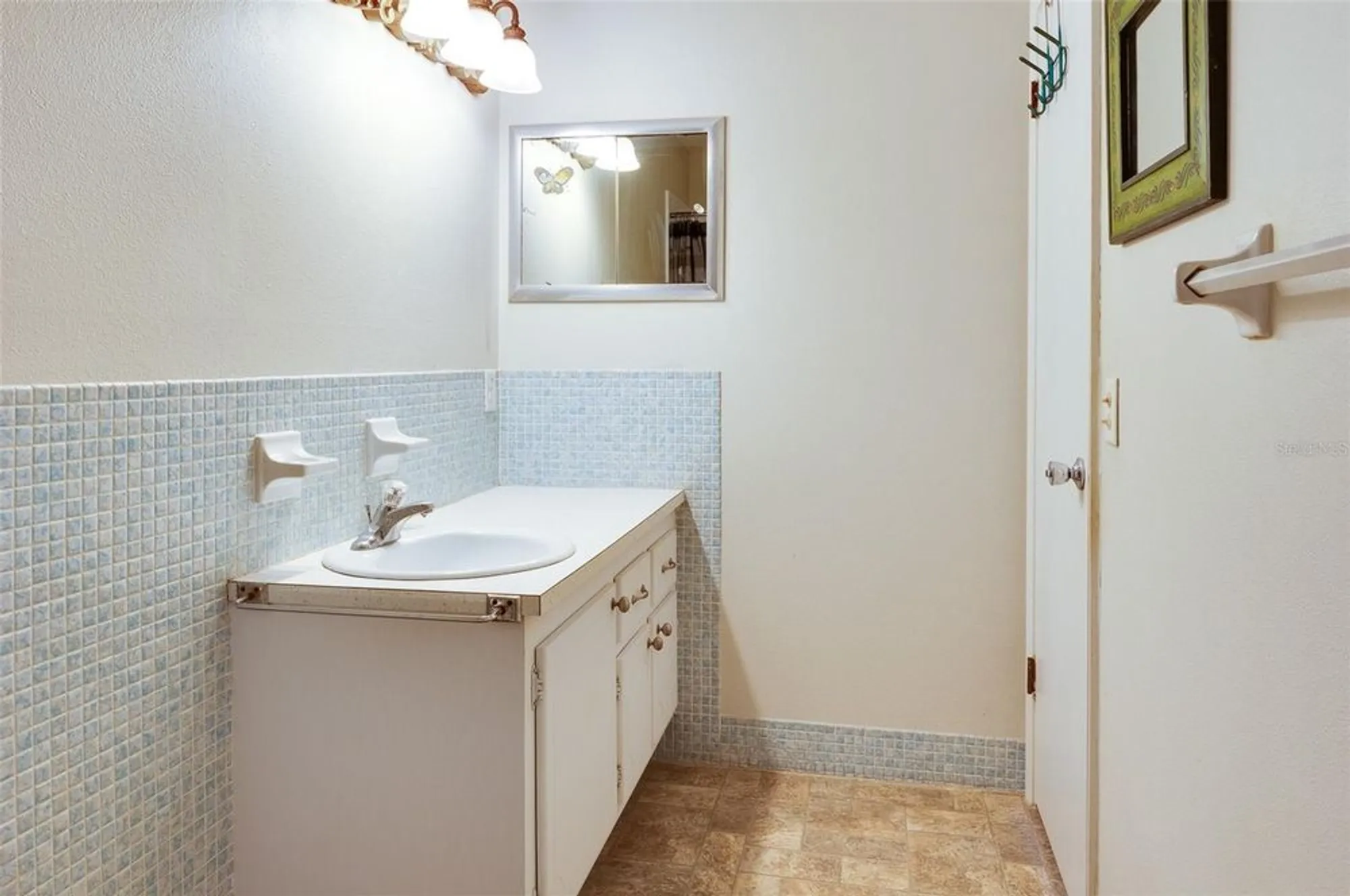 Property Slideshow image 12 of 30 | 3010 59th st 303, Gulfport, FL, 33707