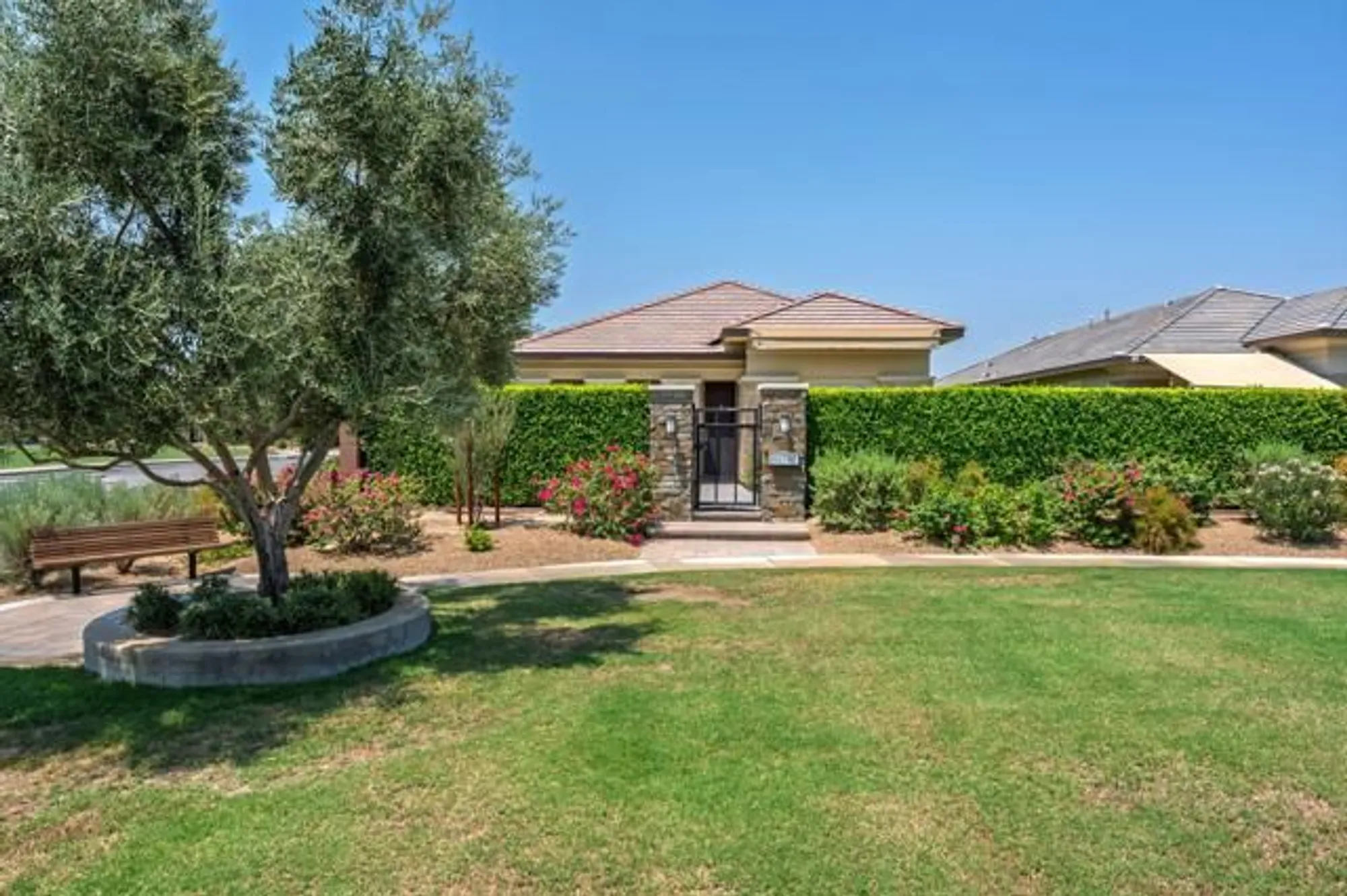 Property Slideshow image 30 of 35 | 82707 woodcreek ct, Indio, CA, 92201