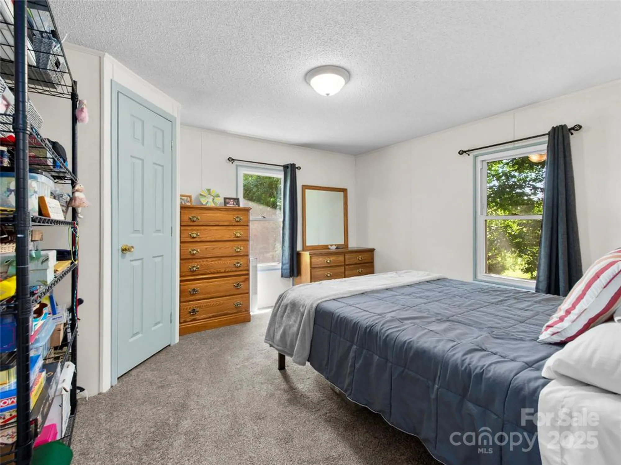 Property Slideshow image 23 of 27 | 200 cranbrook cir, Hendersonville, NC, 28792