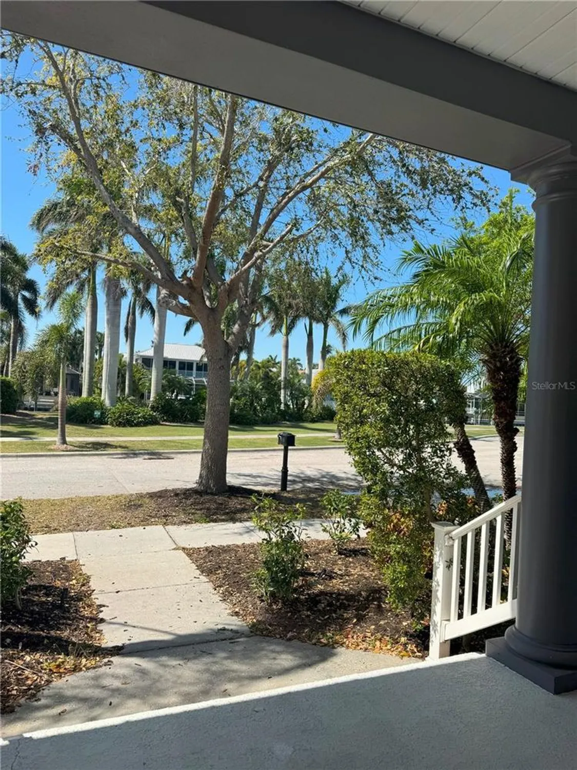 Property Slideshow image 85 of 100 | 625 mirabay blvd, Apollo Beach, FL, 33572