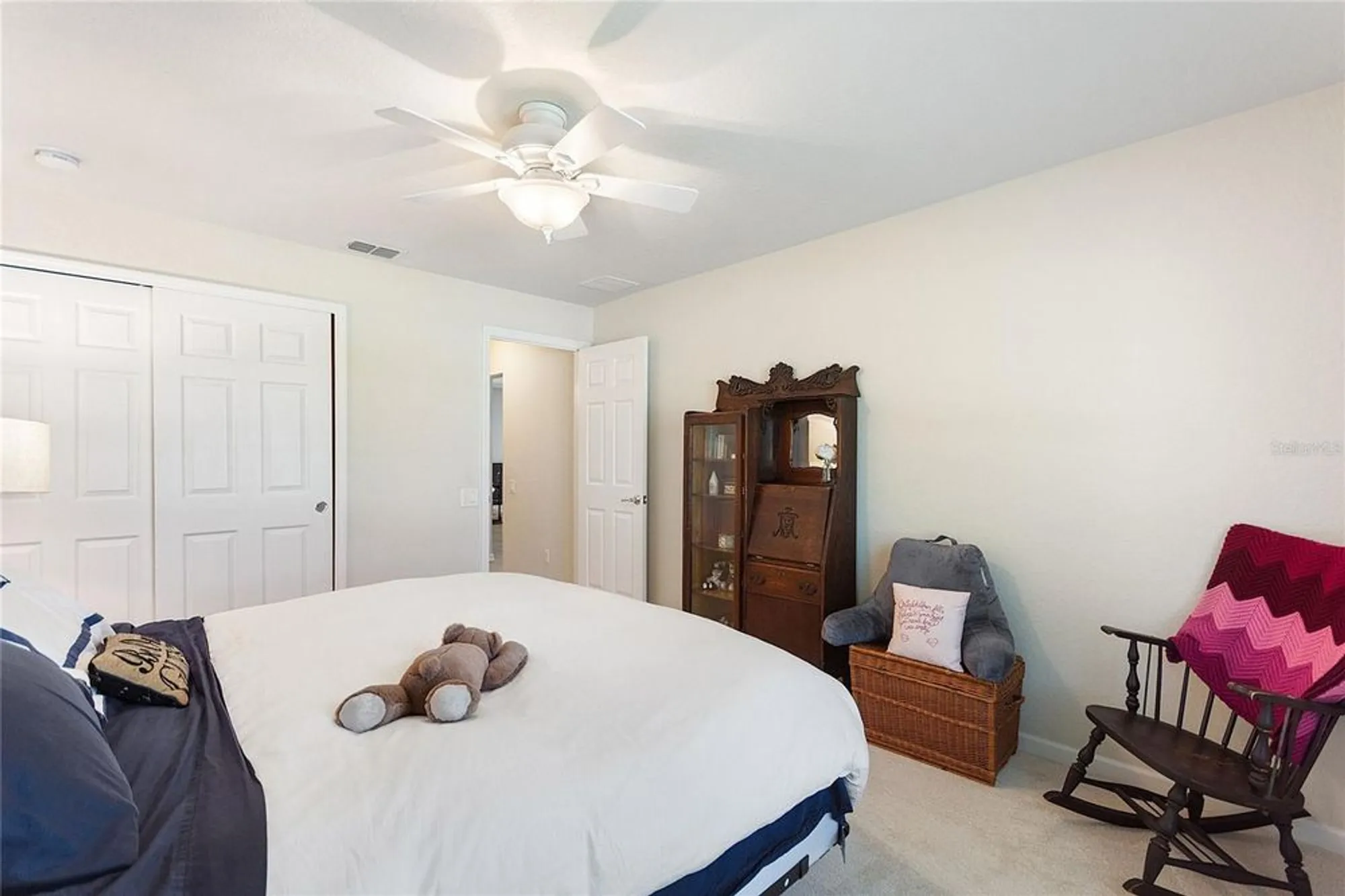Property Slideshow image 33 of 70 | 300 del sol ave, Davenport, FL, 33837