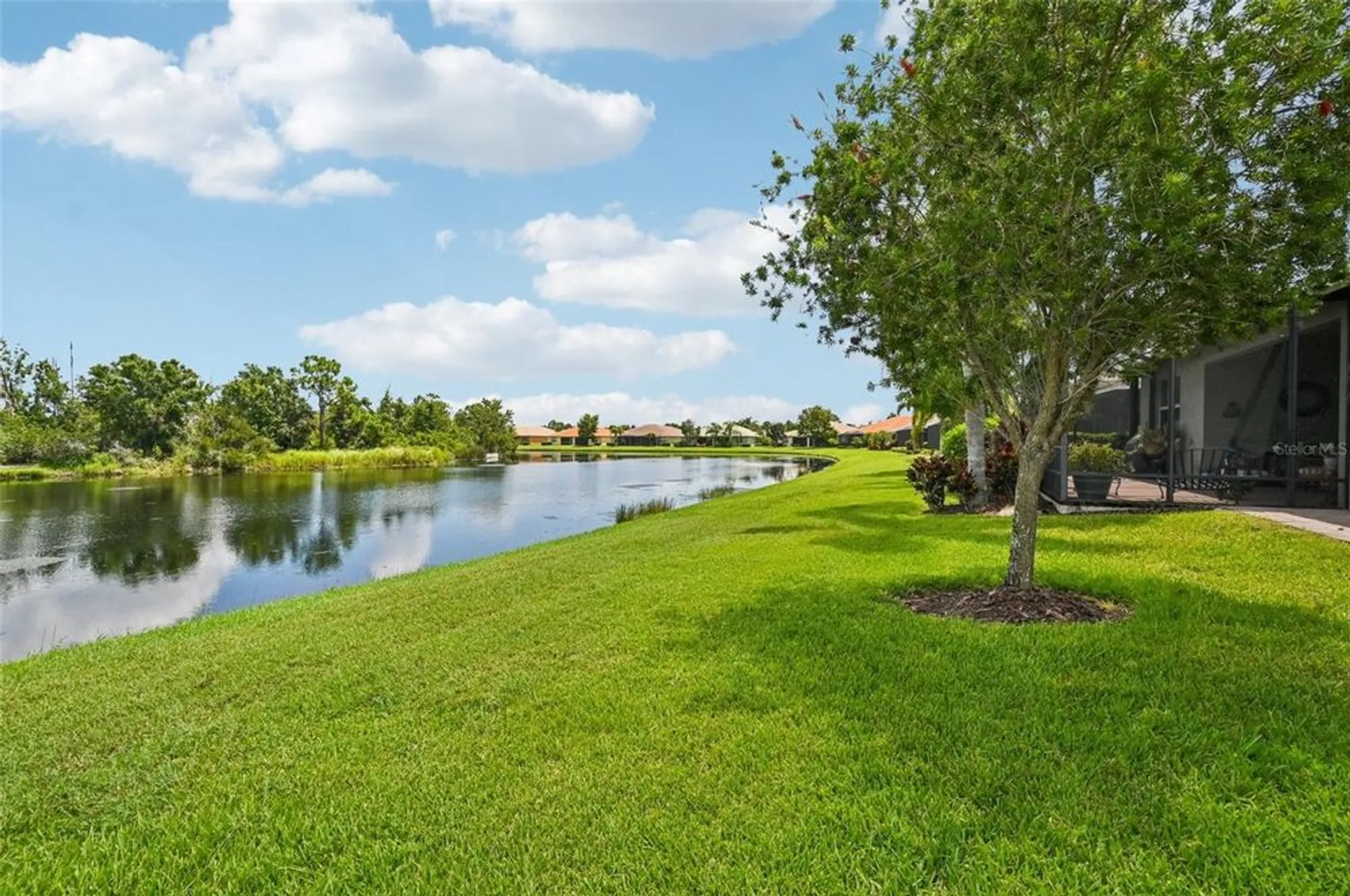 Property Slideshow image 38 of 74 | 15837 aurora lake cir, Wimauma, FL, 33598