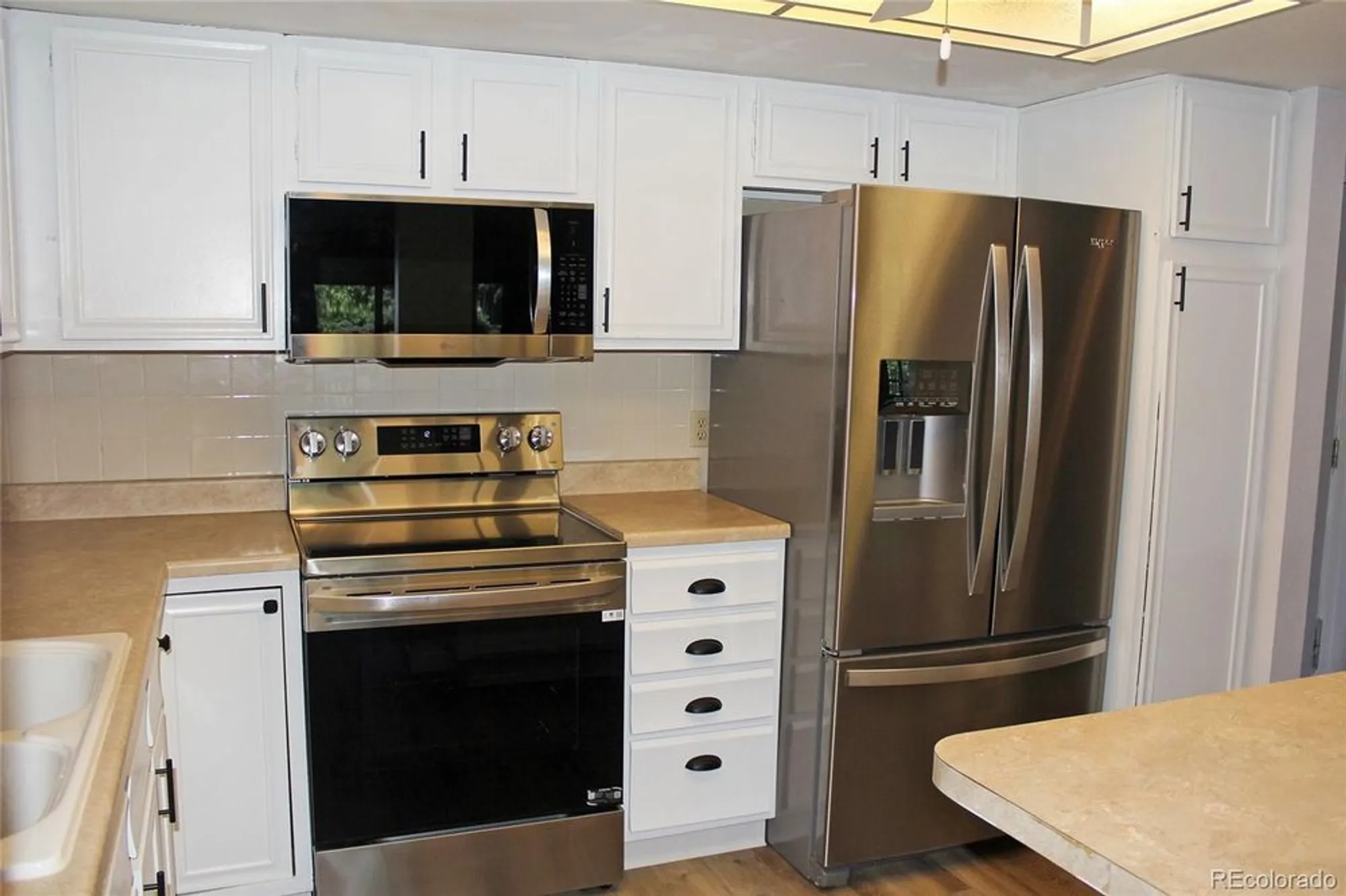 Property Slideshow image 7 of 33 | 14152 e linvale pl 311, Aurora, CO, 80014