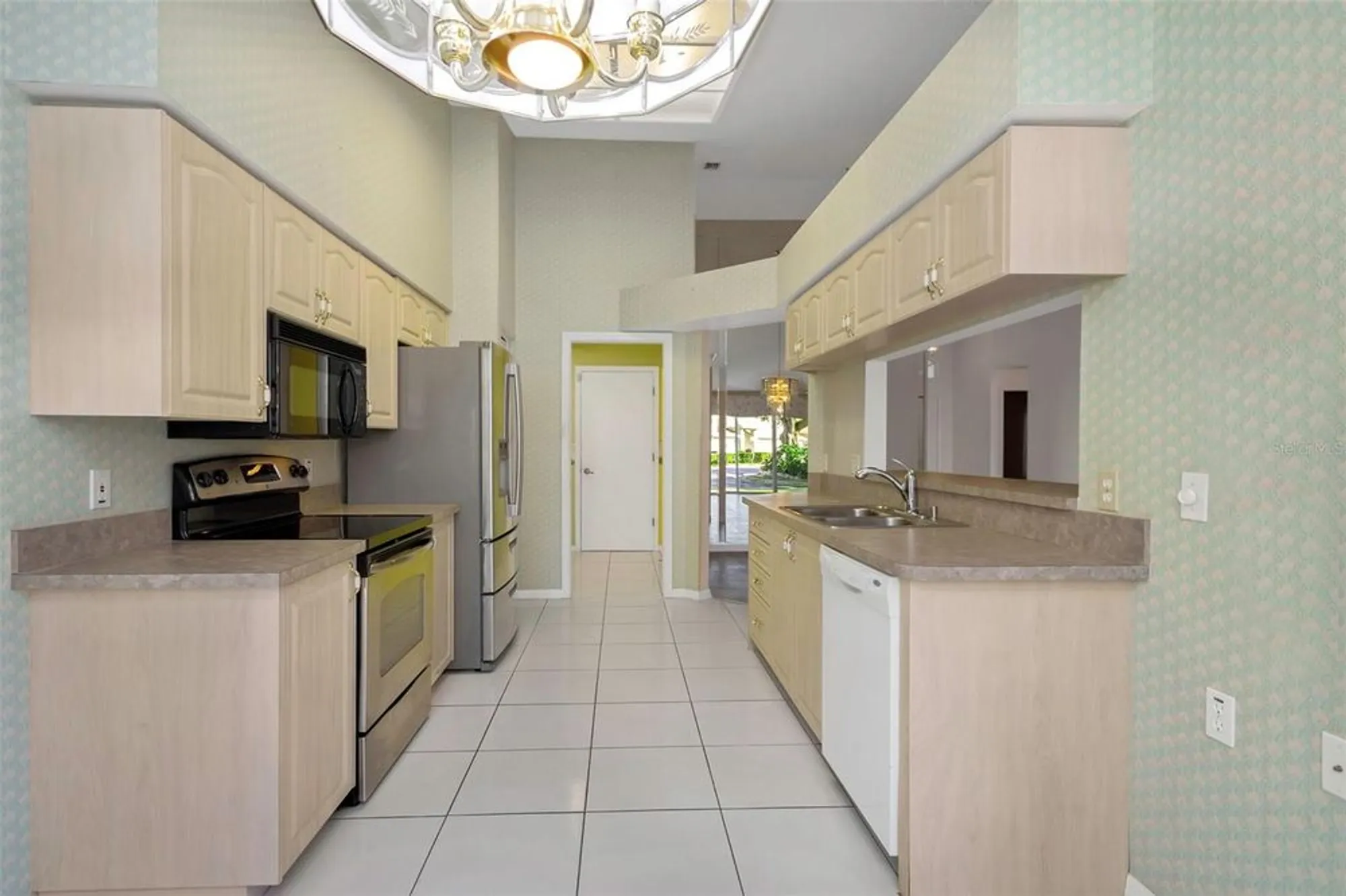 Property Slideshow image 16 of 54 | 3532 cayman ct, Palm Harbor, FL, 34684