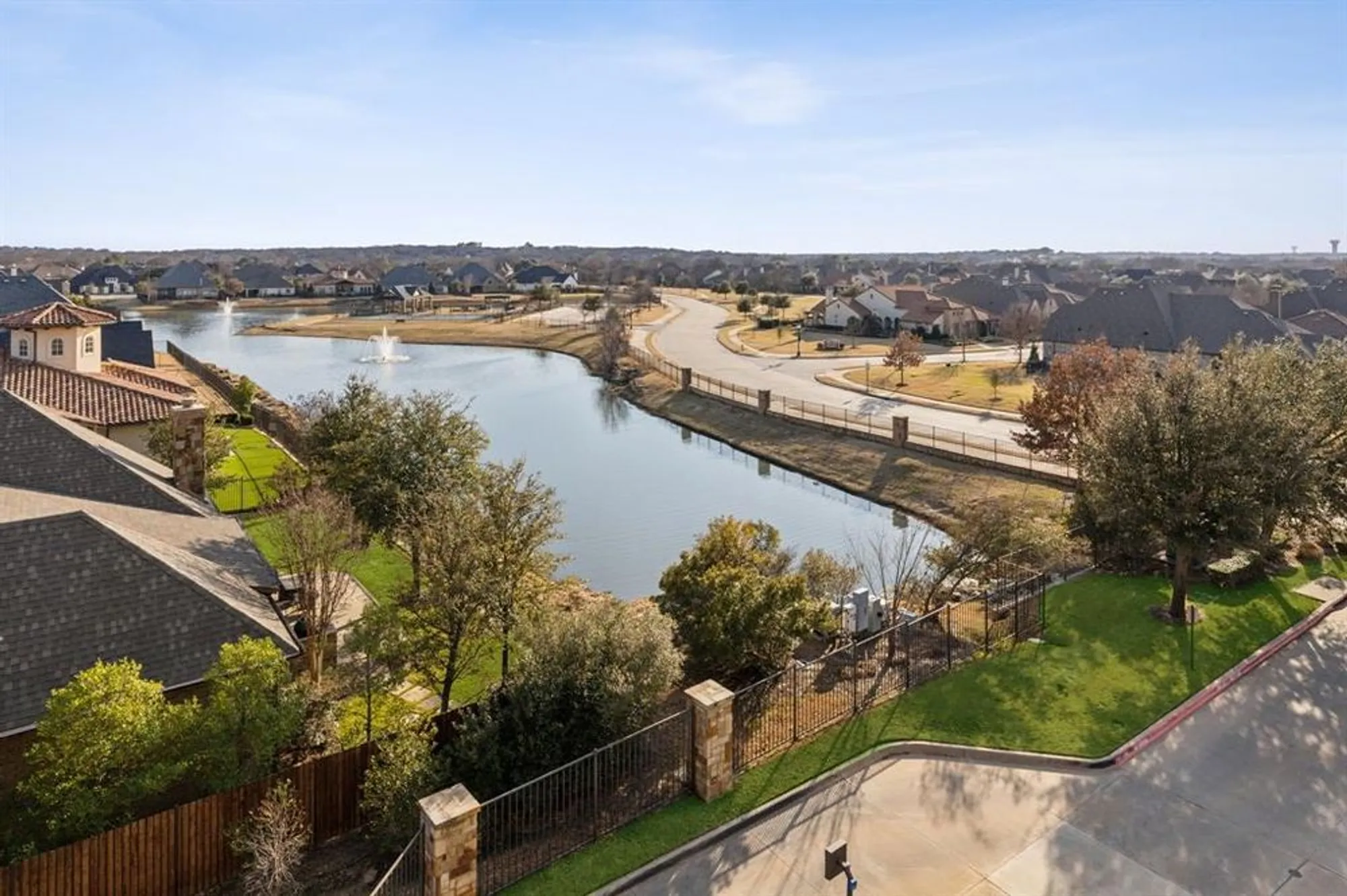 Property Slideshow image 5 of 22 | 301 watermere dr 401, Southlake, TX, 76092