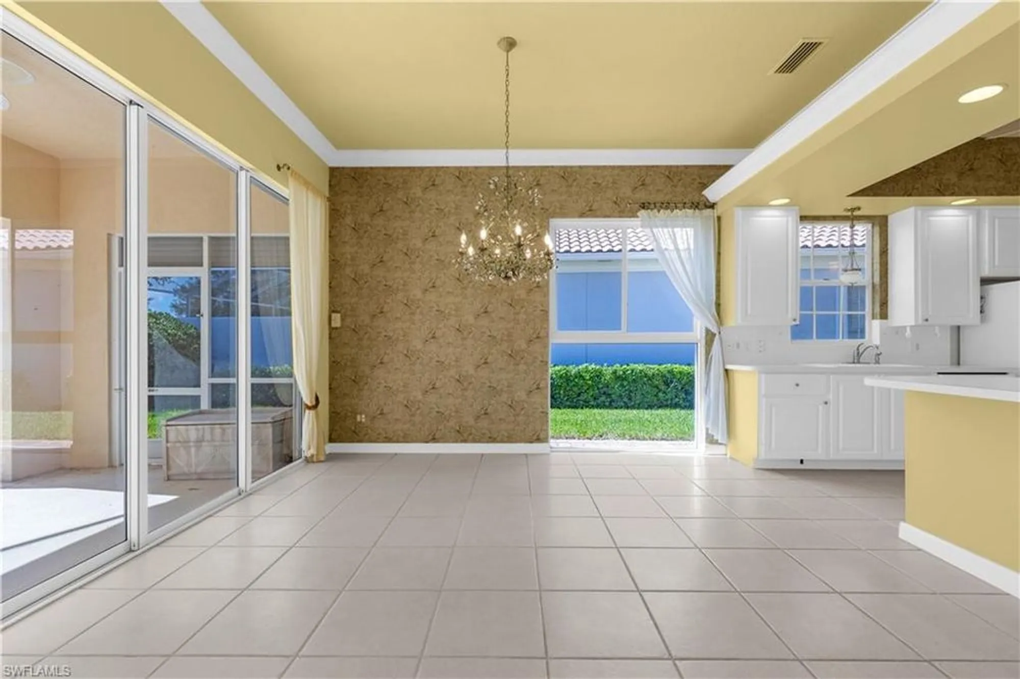 Property Slideshow image 22 of 49 | 3790 whidbey way, Naples, FL, 34119