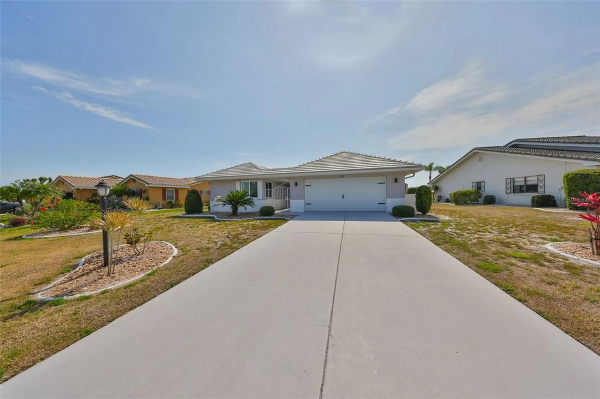 Property Slideshow image 49 of 53 | 1806 wolf laurel dr, Sun City Center, FL, 33573