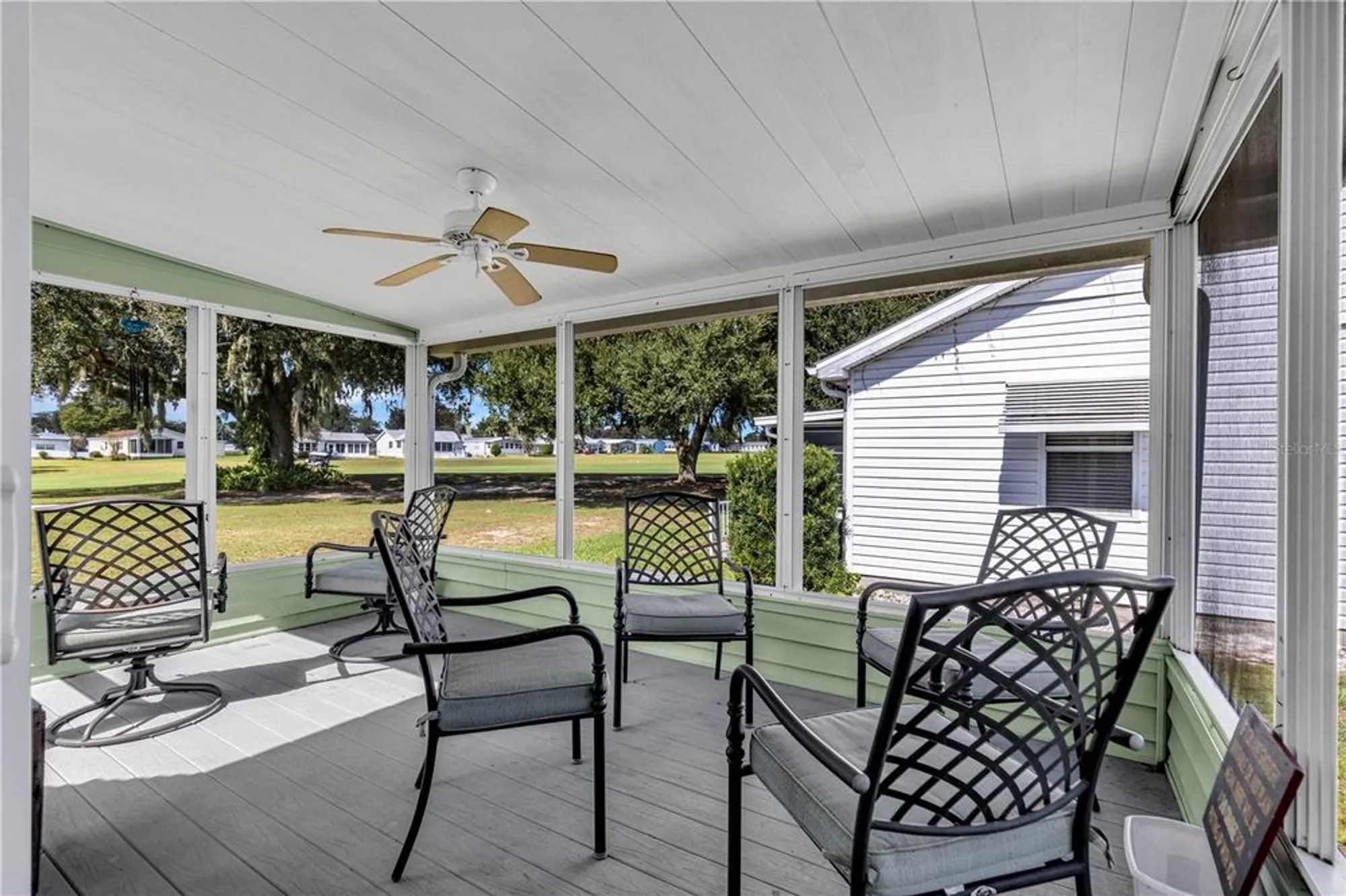 Property Slideshow image 4 of 41 | 1514 e schwartz blvd, Lady Lake, FL, 32159