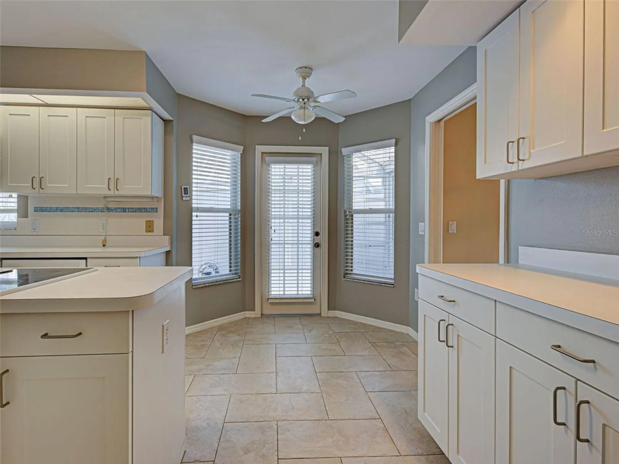 Property Slideshow image 10 of 62 | 720 brightside crescent dr 11, Venice, FL, 34293