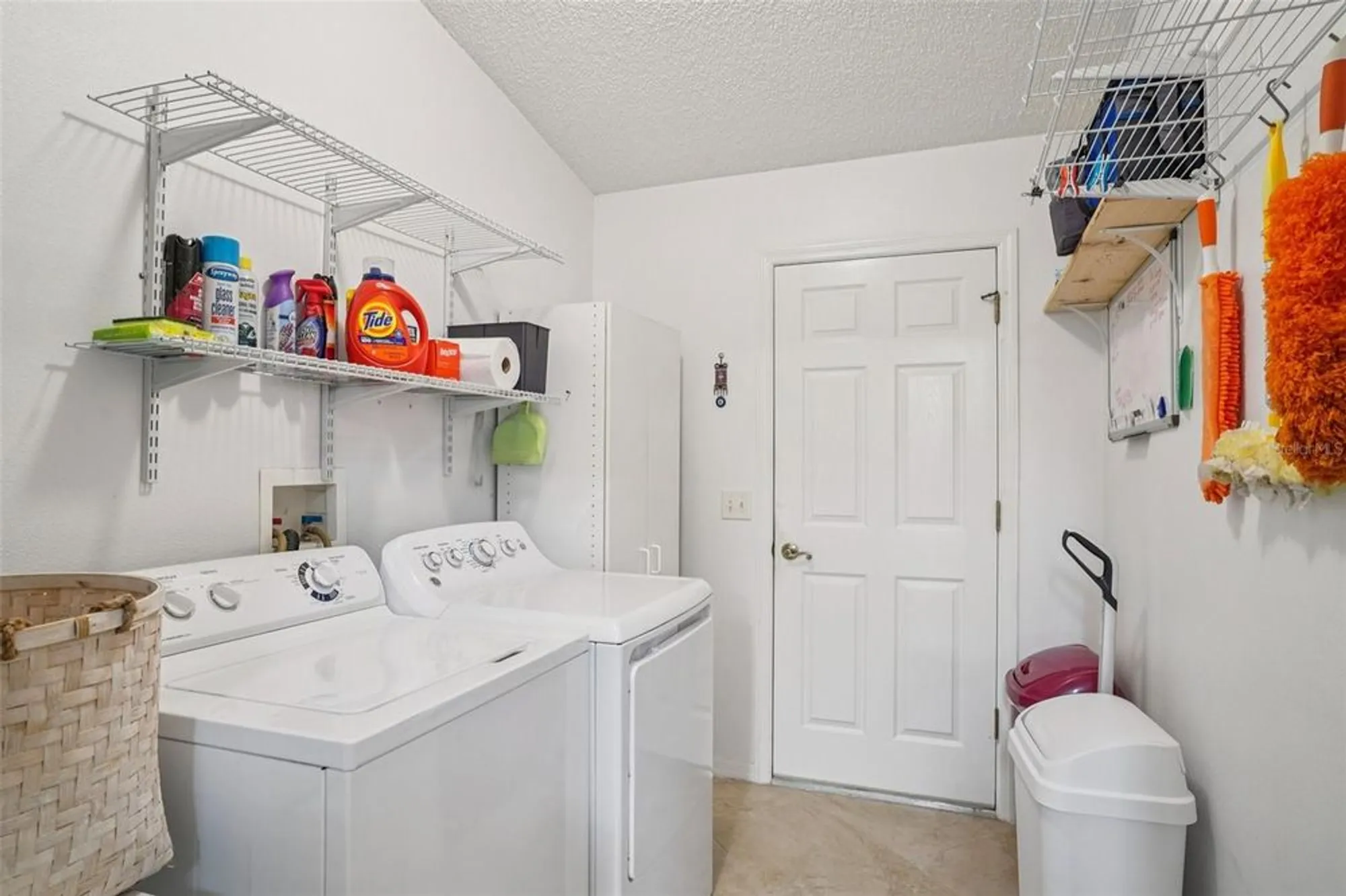 Property Slideshow image 32 of 38 | 2737 privada dr, The Villages, FL, 32162