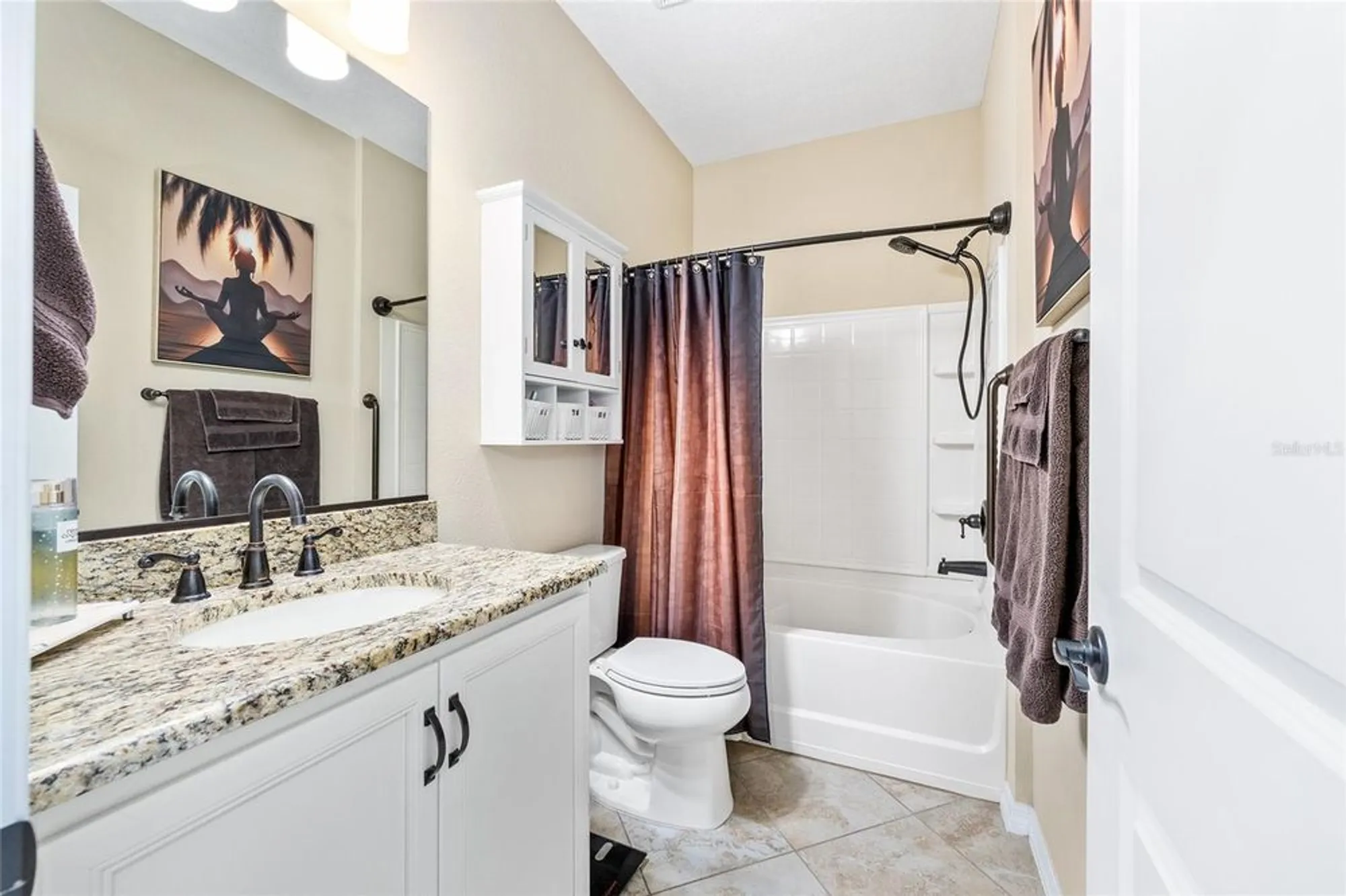 Property Slideshow image 8 of 55 | 5670 nw 39th ln, Ocala, FL, 34482