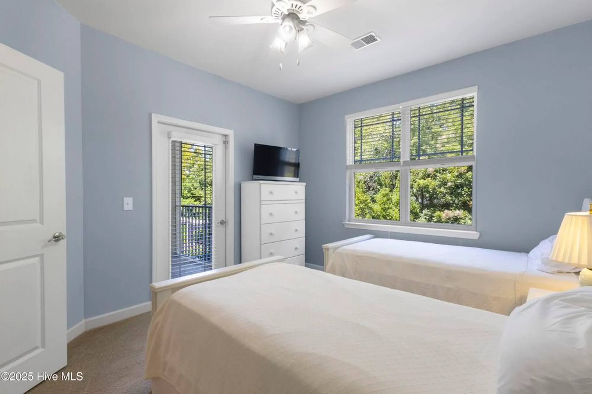 Property Slideshow image 21 of 37 | 395 s crow creek dr 1513, Calabash, NC, 28467