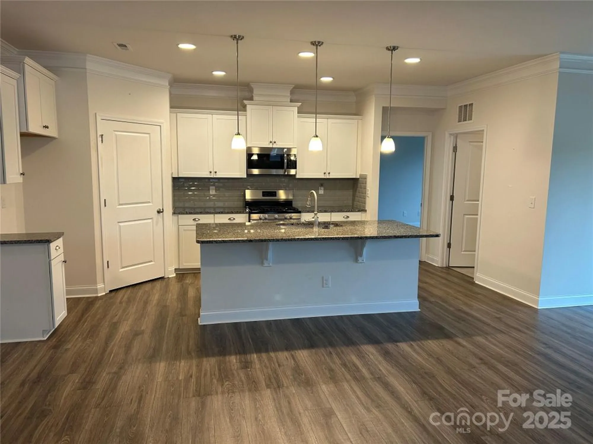 Property Slideshow image 6 of 46 | 115 cup chase dr # 213, Mooresville, NC, 28115