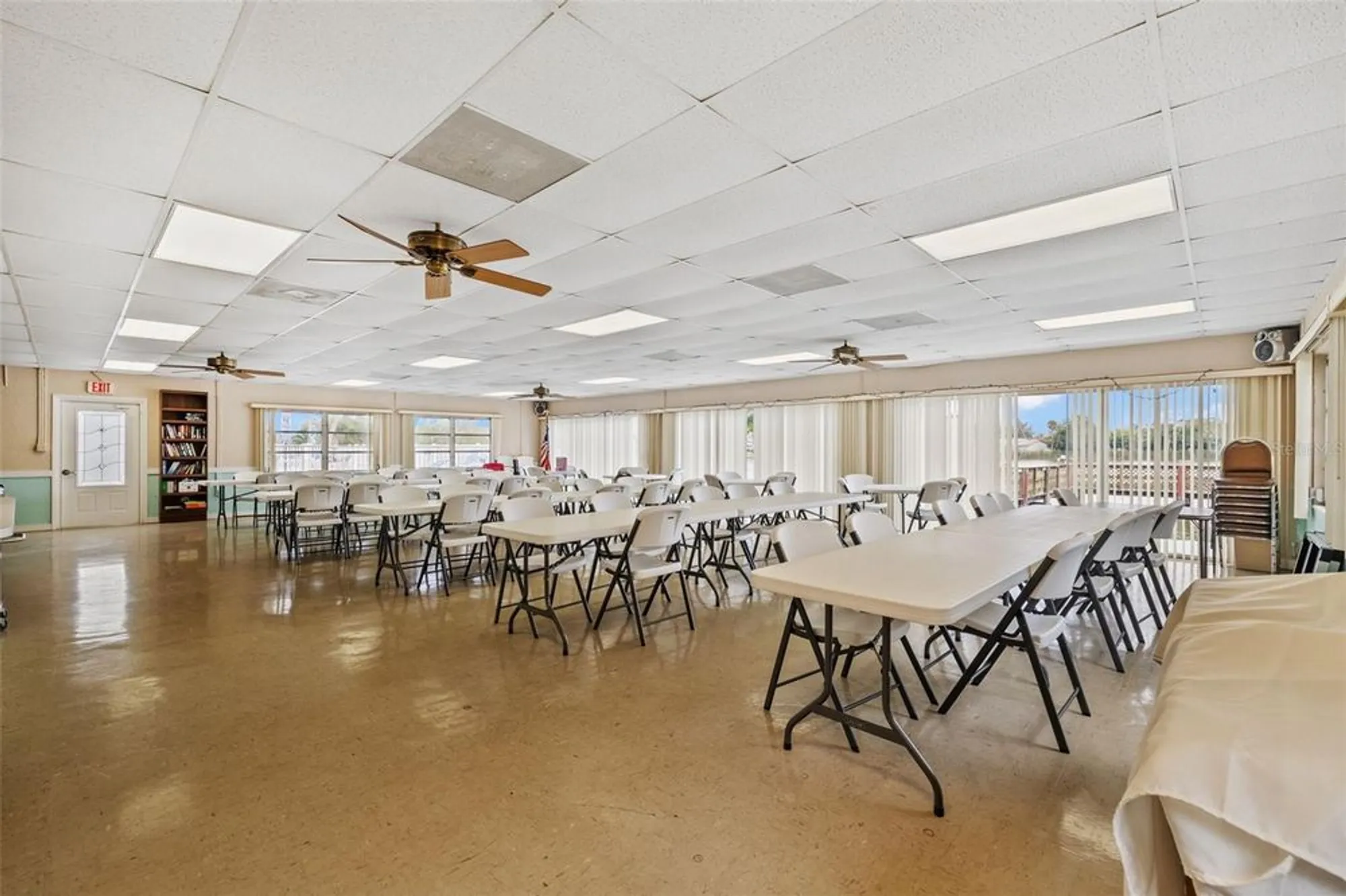 Property Slideshow image 29 of 45 | 4126 heron way b113, Bradenton, FL, 34205