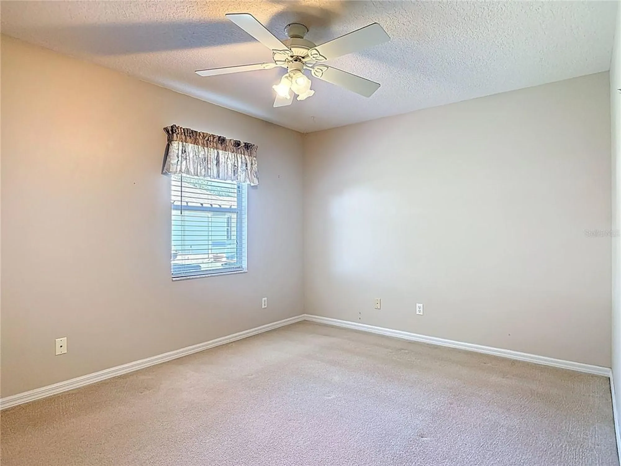 Property Slideshow image 31 of 67 | 5925 grass ct, Leesburg, FL, 34748