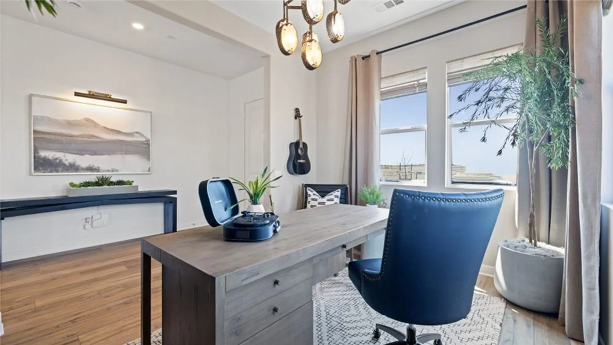 Property Slideshow image 10 of 25 | 24520 via el balneario, Valencia, CA, 91354