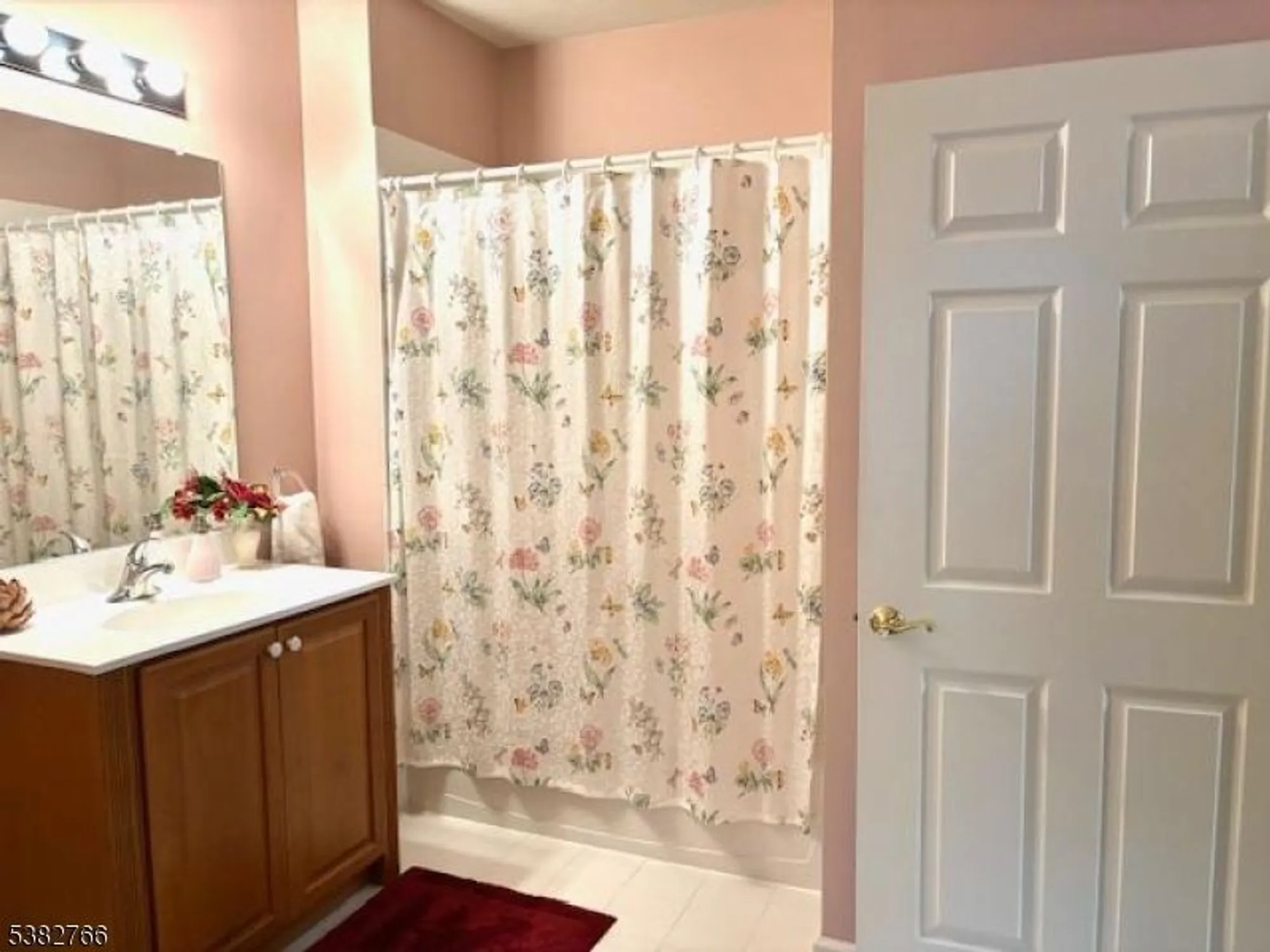 Property Slideshow image 15 of 18 | 104 ridgeview ln, Mount Arlington, NJ, 07856