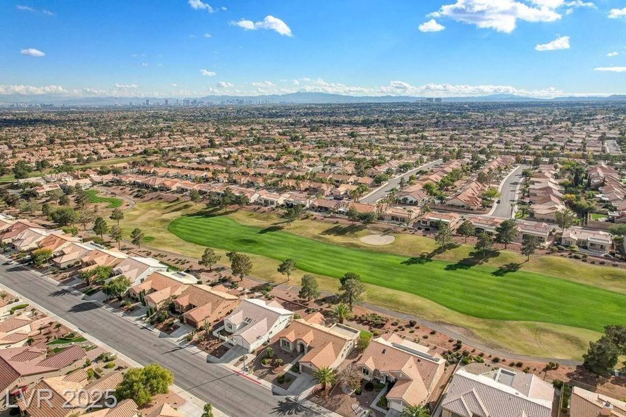 Property Slideshow image 10 of 43 | 9937 villa ridge dr, Las Vegas, NV, 89134