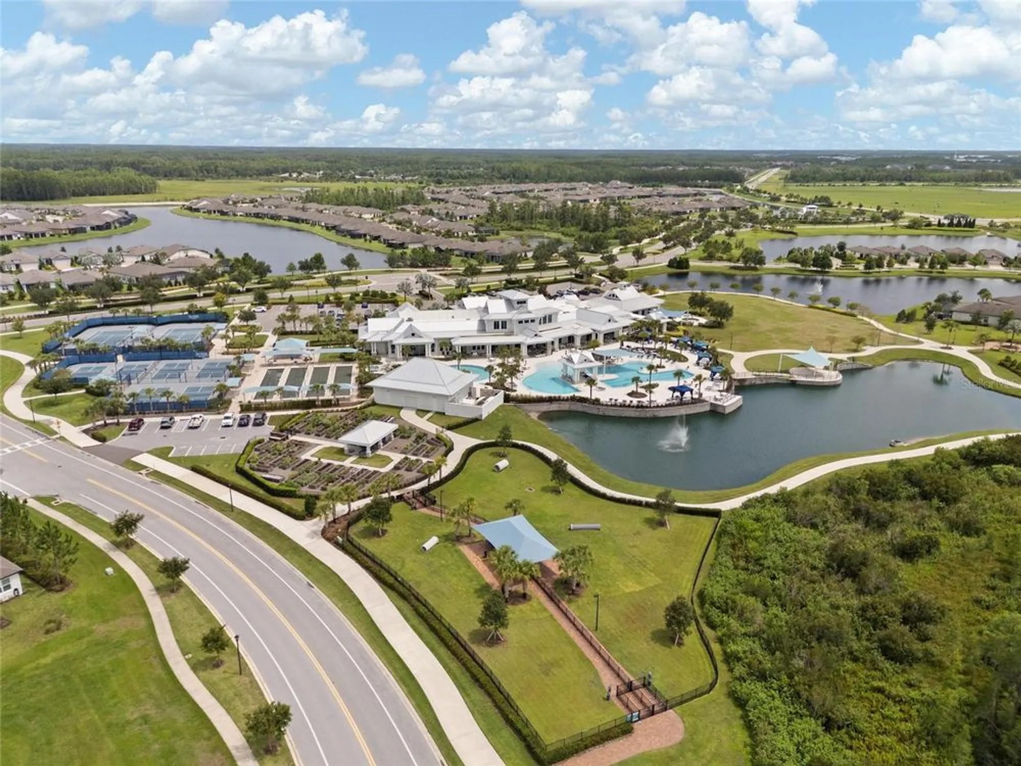 Property Slideshow image 25 of 40 | 5503 blue crush bnd, Land O Lakes, FL, 34638