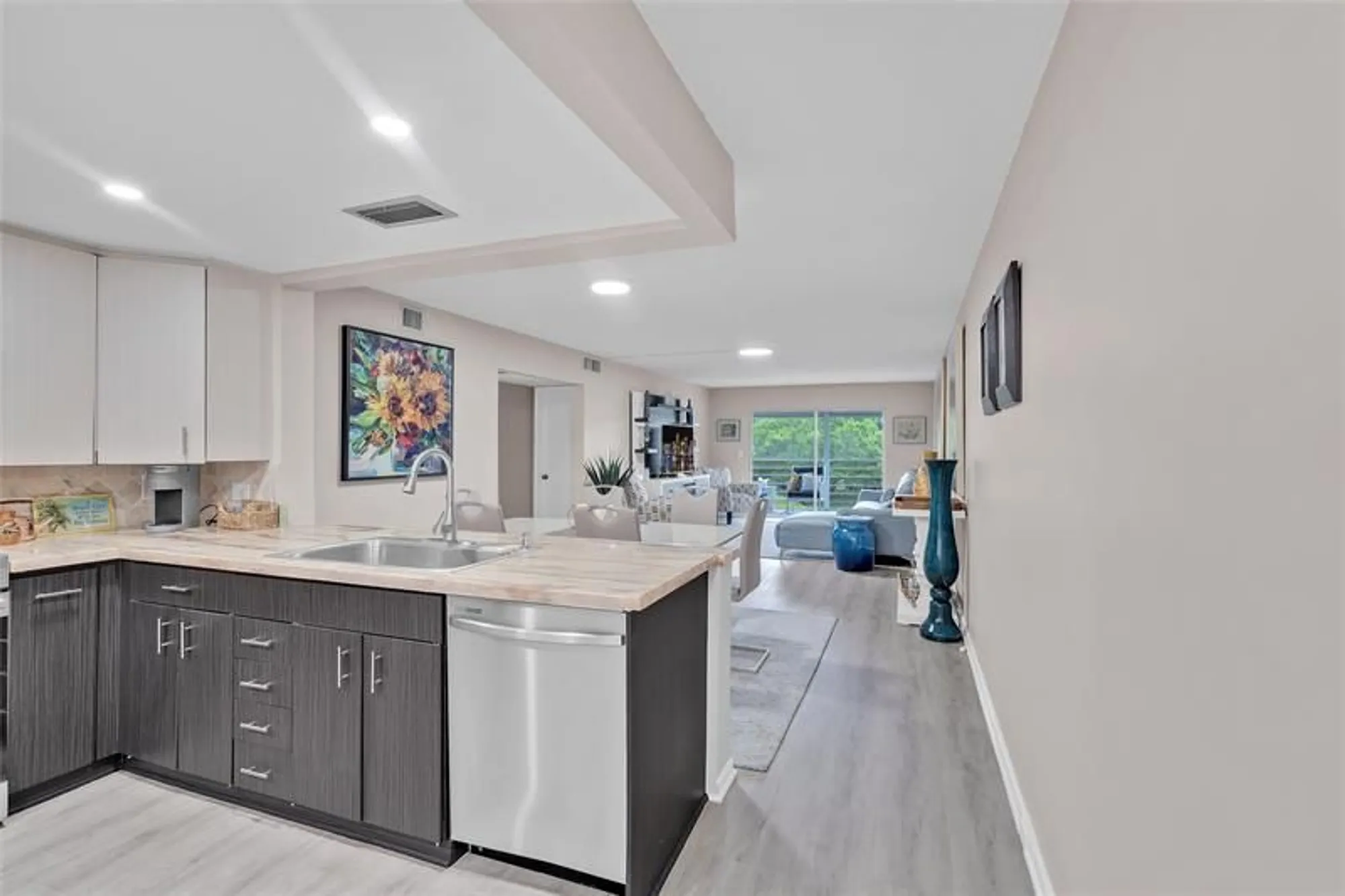 Property Slideshow image 7 of 41 | 2504 antigua ter b3, Coconut Creek, FL, 33066