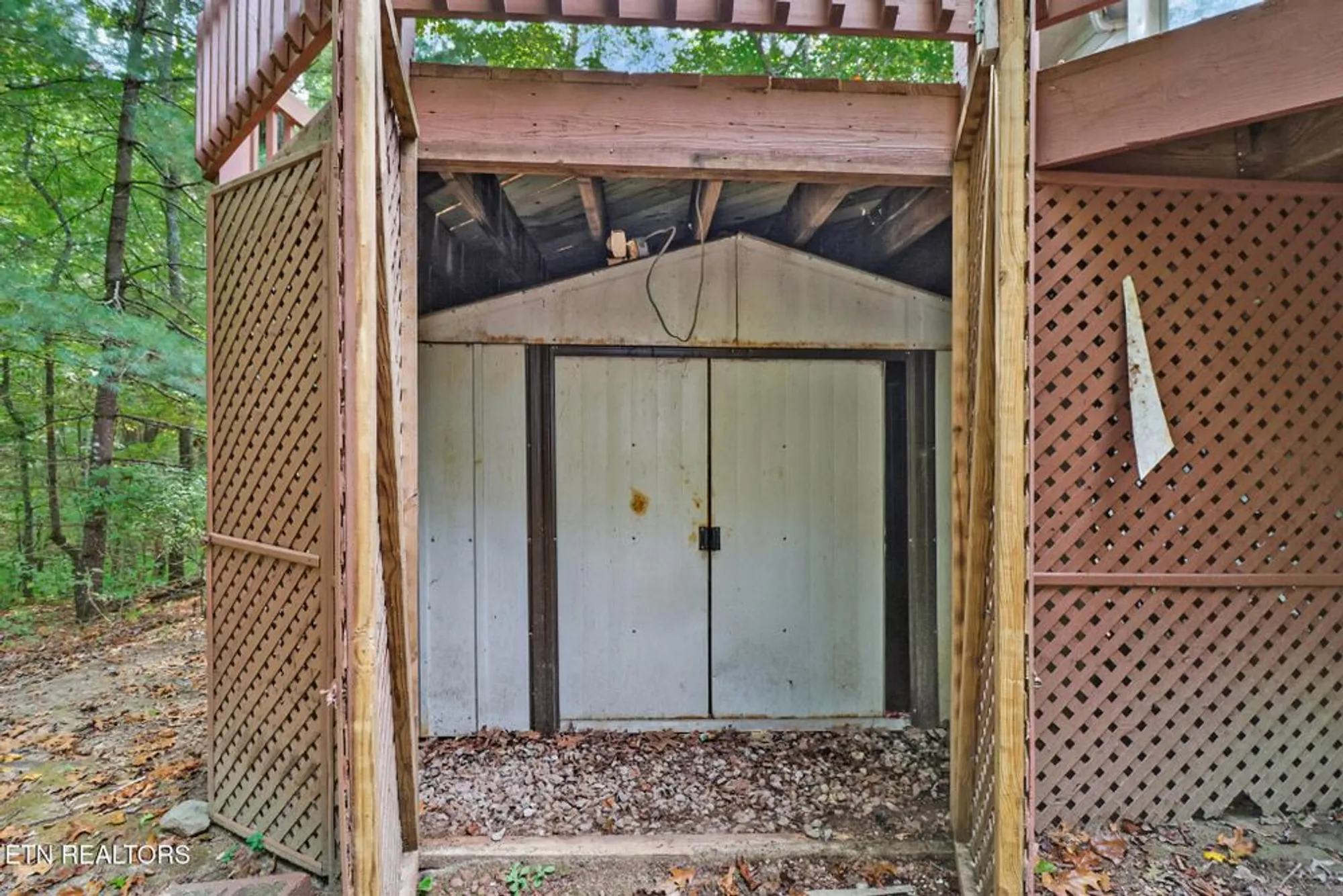 Property Slideshow image 13 of 39 | 151 saint george dr, Crossville, TN, 38558