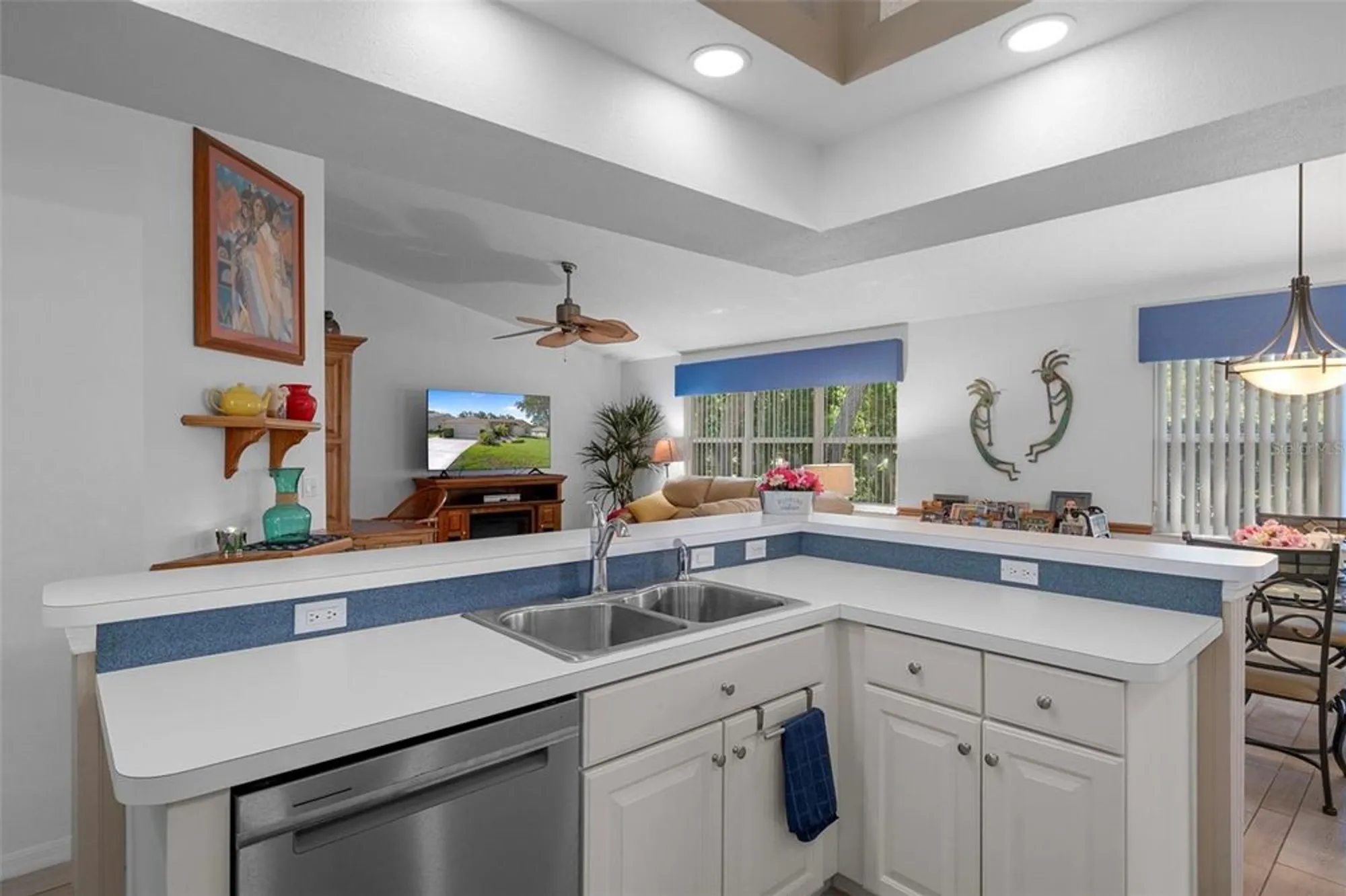 Property Slideshow image 18 of 52 | 416 mistwood ct, Spring Hill, FL, 34609