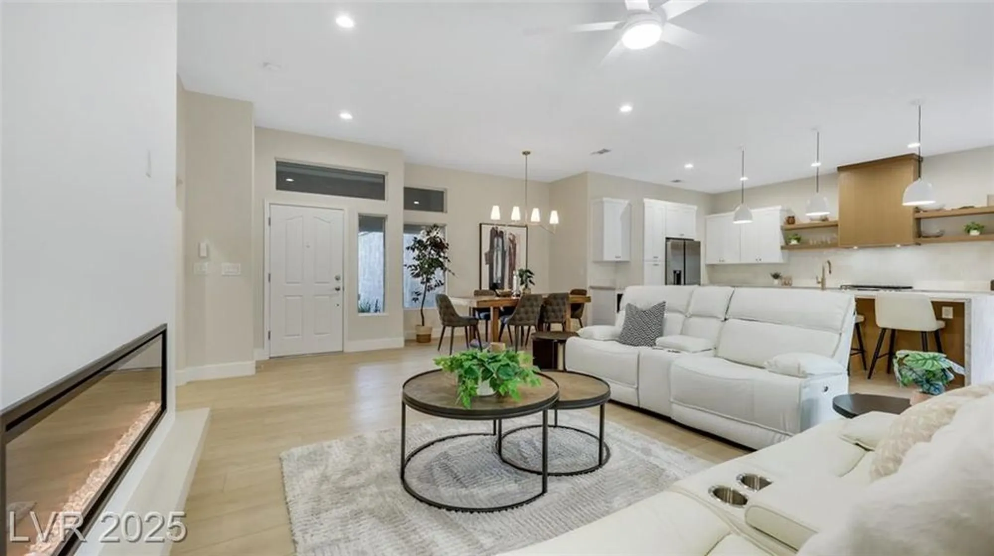 Property Slideshow image 11 of 39 | 3025 bonnie rock dr, Las Vegas, NV, 89134