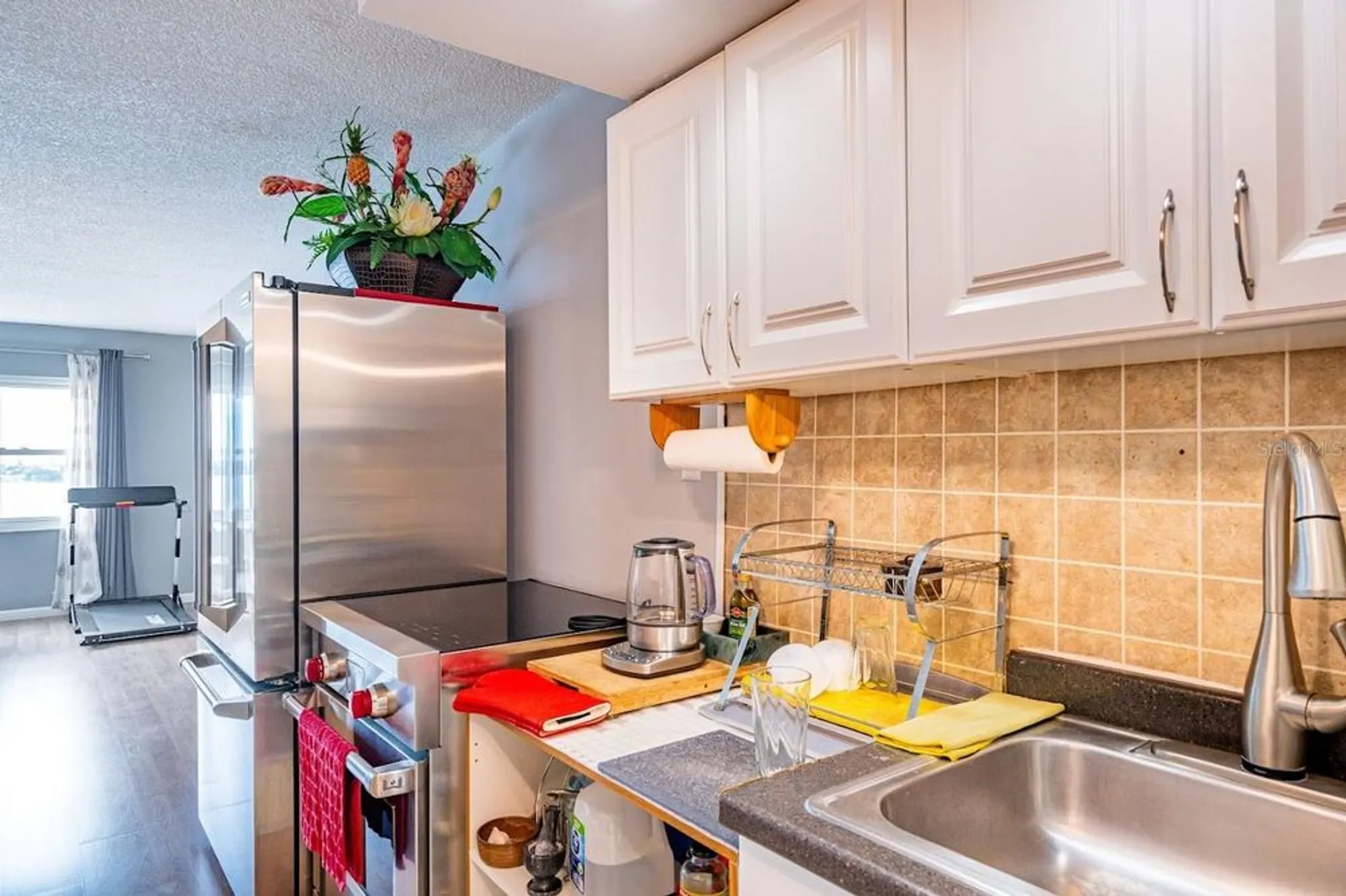 Property Slideshow image 10 of 23 | 4750 cove cir apt 706, Saint Petersburg, FL, 33708