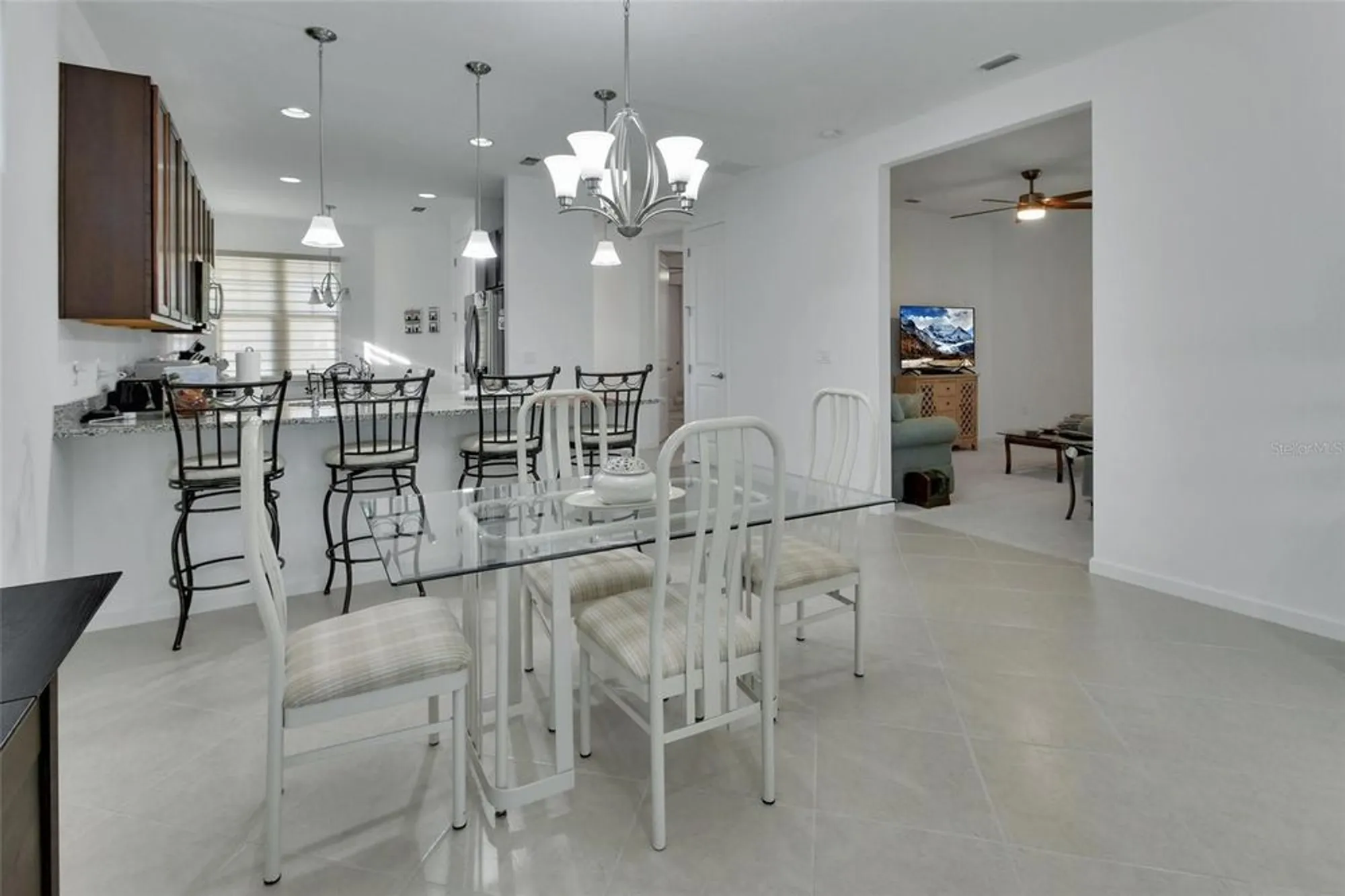 Property Slideshow image 11 of 34 | 1079 lincolnshire dr, Deland, FL, 32724