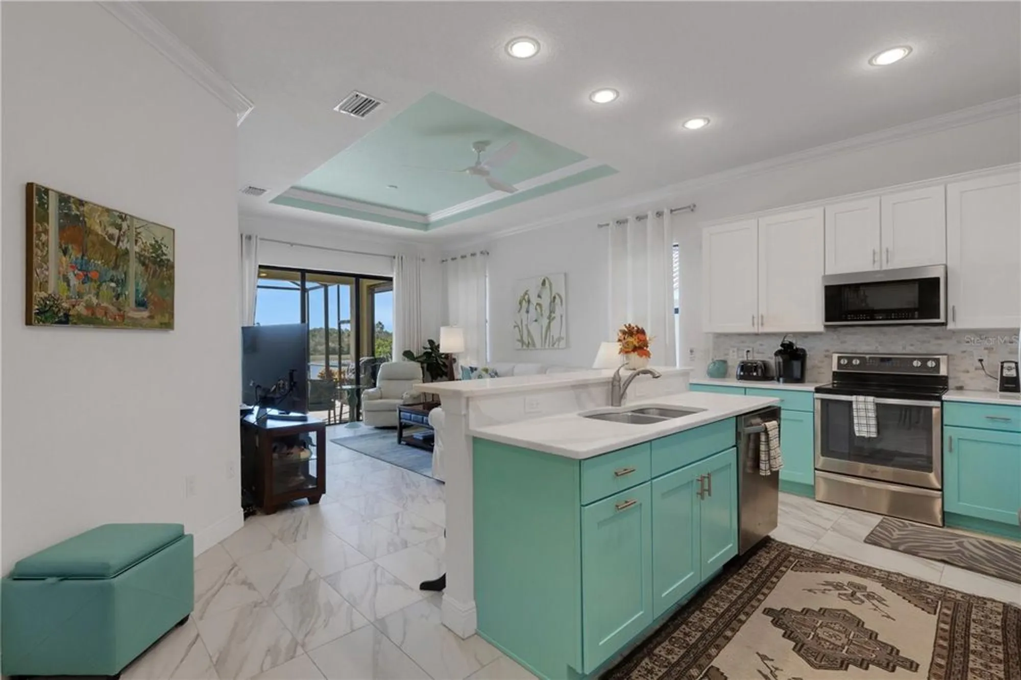 Property Slideshow image 10 of 69 | 10417 crooked creek dr, Venice, FL, 34293