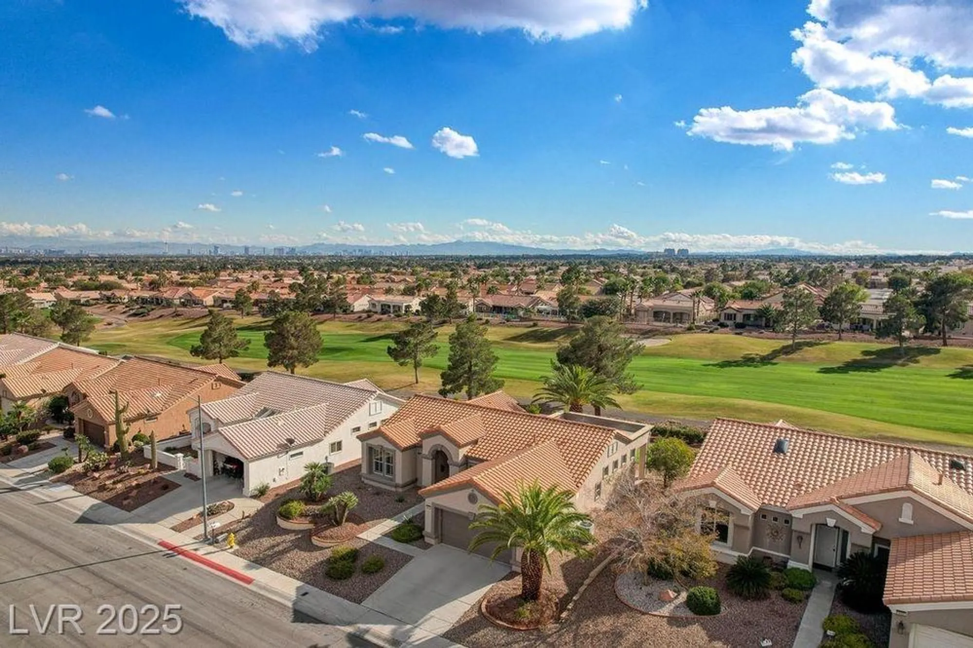 Property Slideshow image 37 of 43 | 9937 villa ridge dr, Las Vegas, NV, 89134