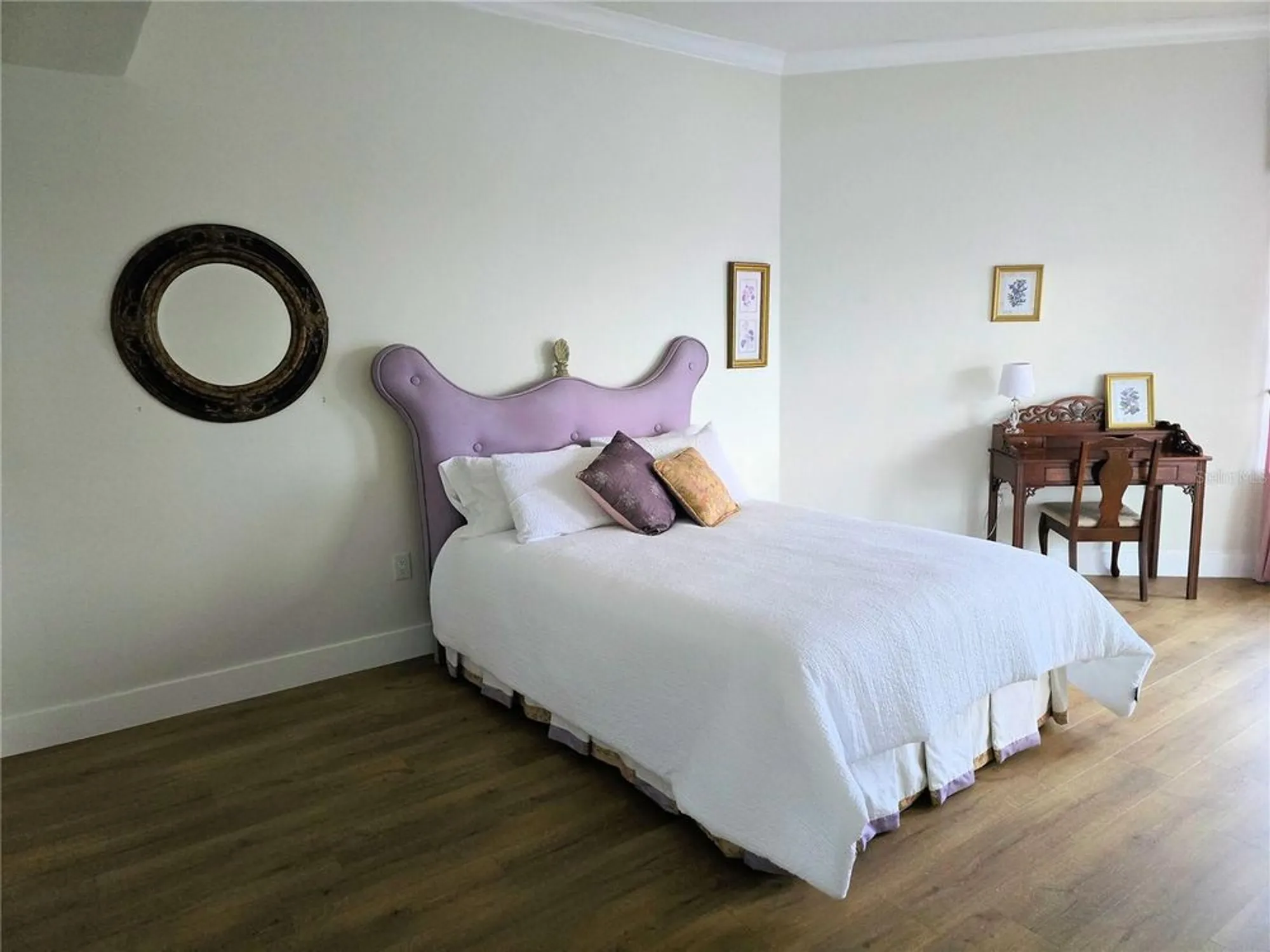 Property Slideshow image 22 of 41 | 5450 eagles point cir 405, Sarasota, FL, 34231