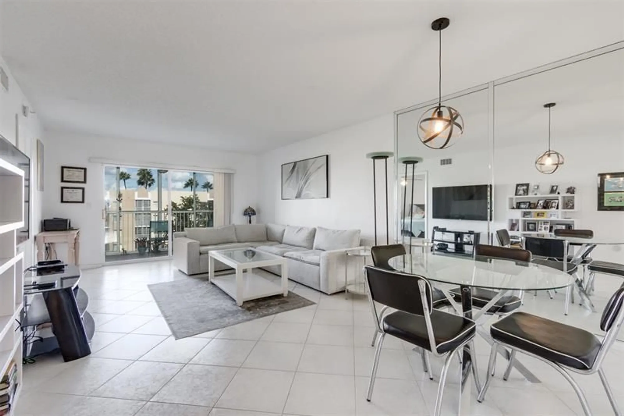 Property Slideshow image 10 of 39 | 9537 weldon cir apt 404, Fort Lauderdale, FL, 33321