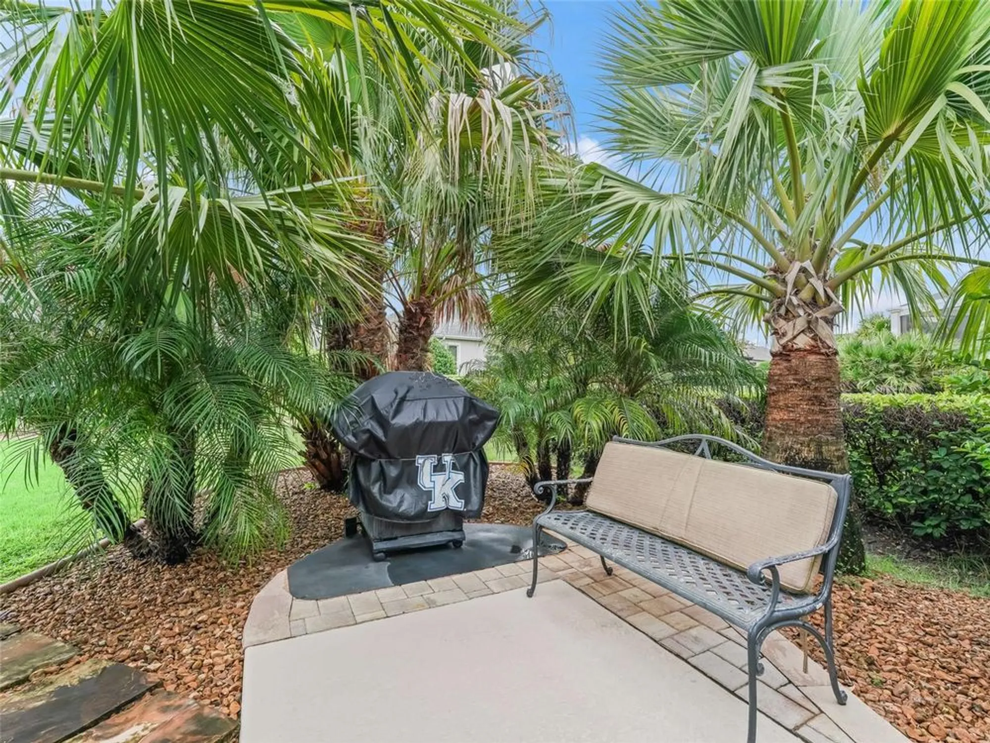 Property Slideshow image 22 of 59 | 2217 isleworth cir, The Villages, FL, 32163
