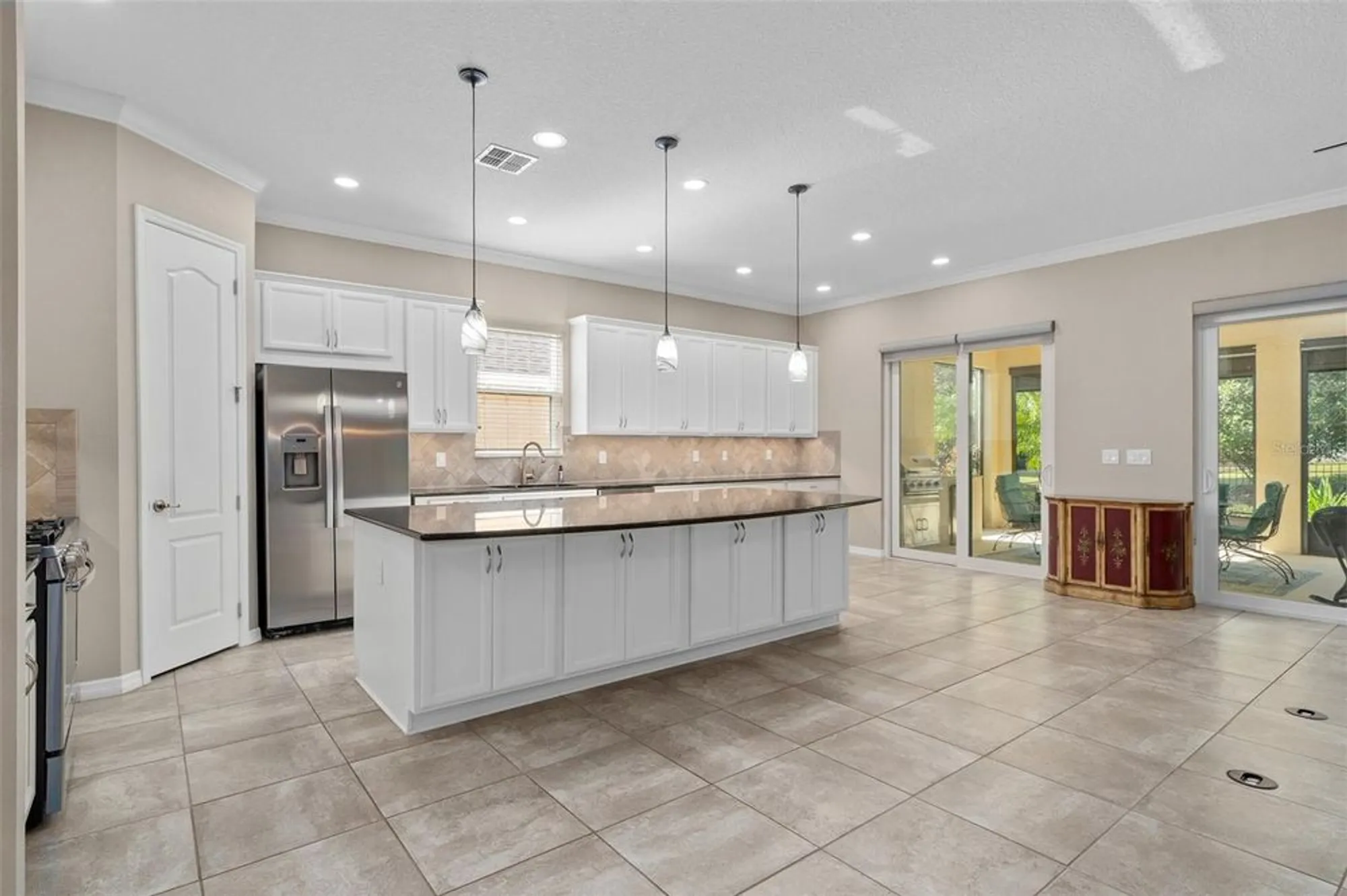 Property Slideshow image 4 of 72 | 1046 timbervale trl, Clermont, FL, 34715