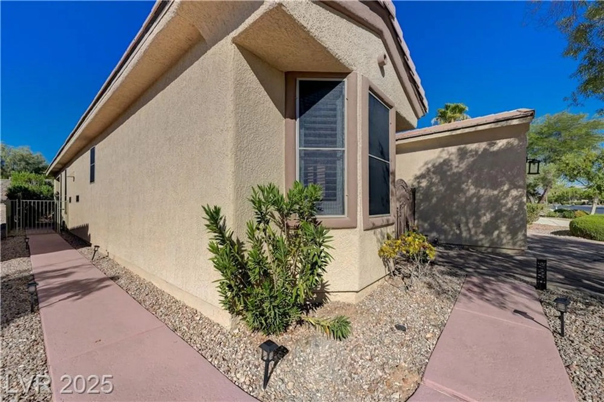 Property Slideshow image 4 of 69 | 4439 bella cascada st, Las Vegas, NV, 89135