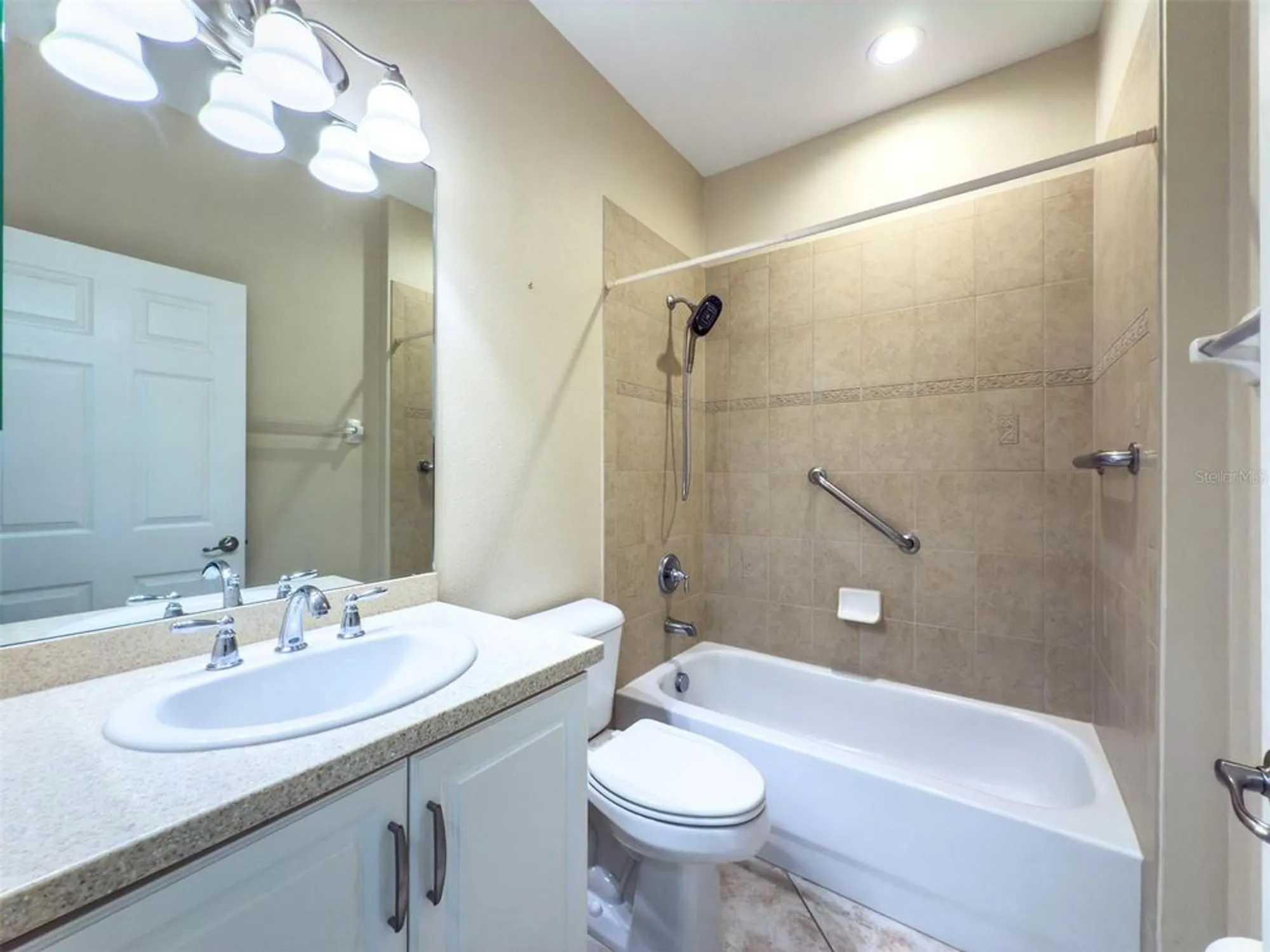Property Slideshow image 26 of 88 | 16233 amethyst key dr, Wimauma, FL, 33598