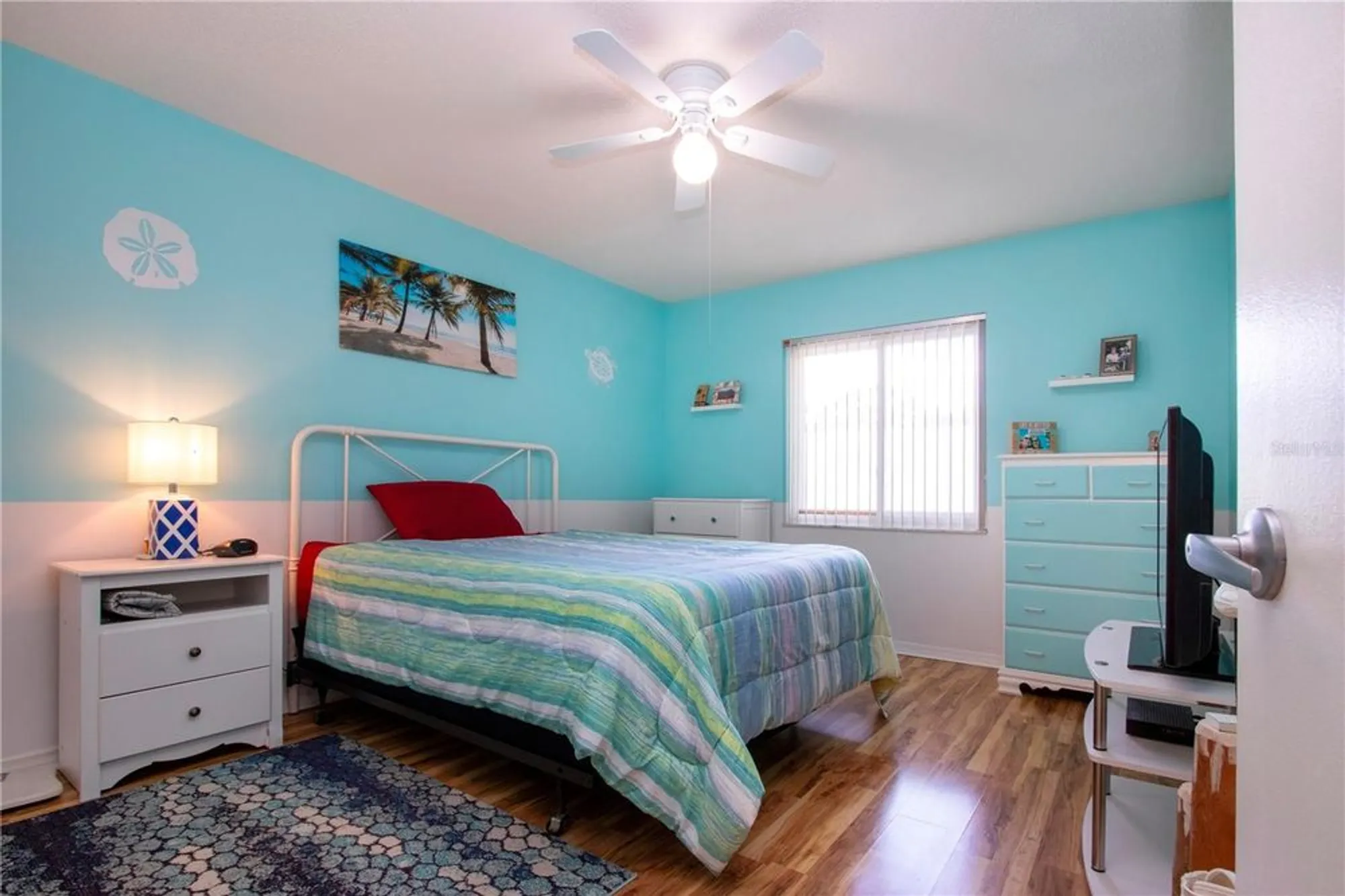 Property Slideshow image 4 of 49 | 1804 foxhunt dr b, Sun City Center, FL, 33573