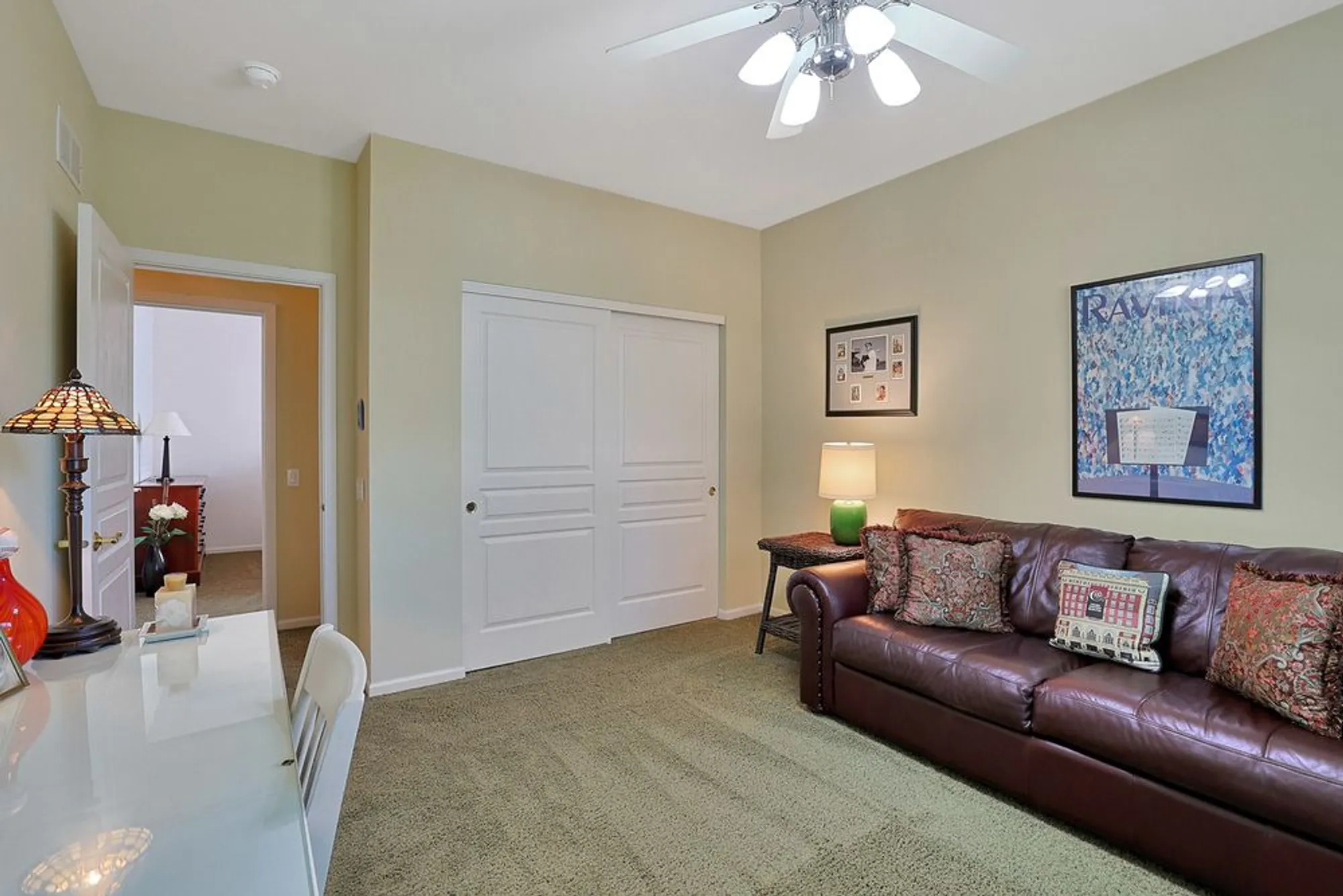 Property Slideshow image 14 of 34 | 12145 daphne dr, Huntley, IL, 60142