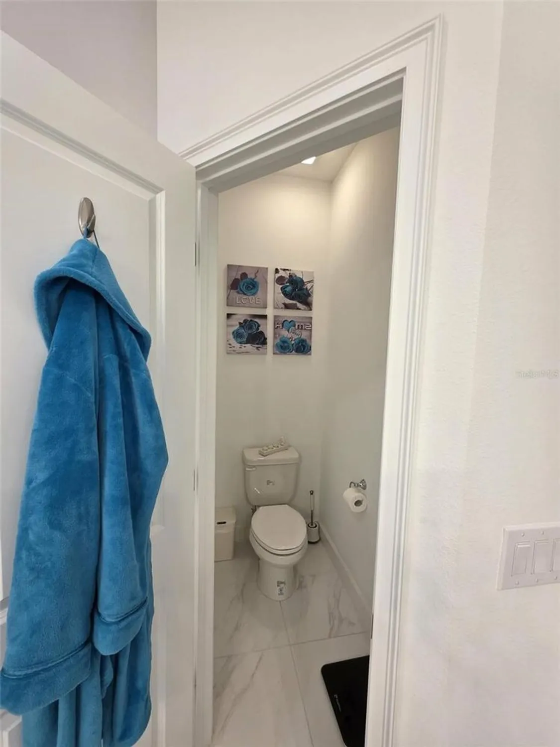 Property Slideshow image 16 of 35 | 10934 wendover dr, Palmetto, FL, 34221