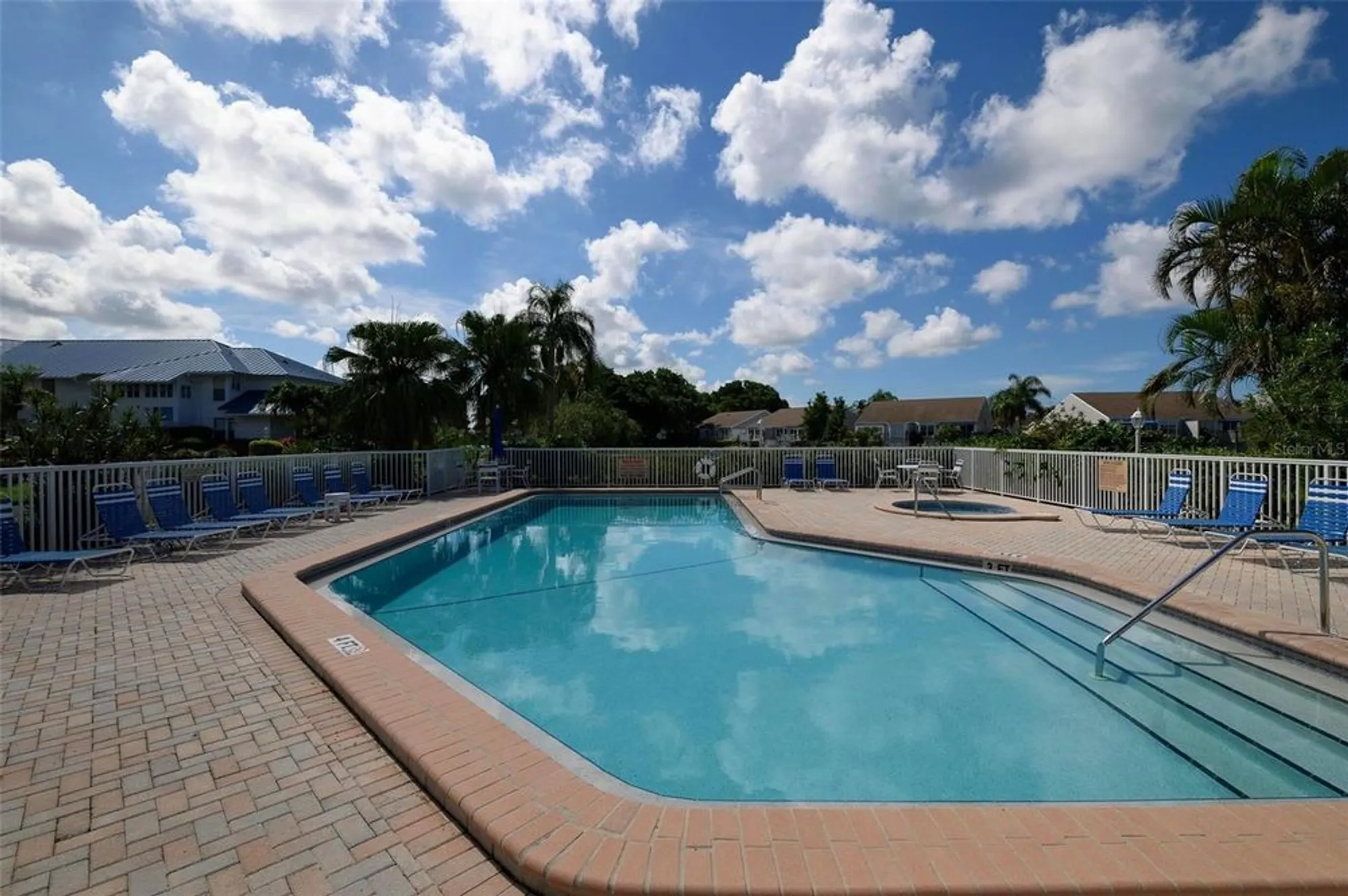 Property Slideshow image 41 of 53 | 1103 edgewater cir # 1103, Bradenton, FL, 34209