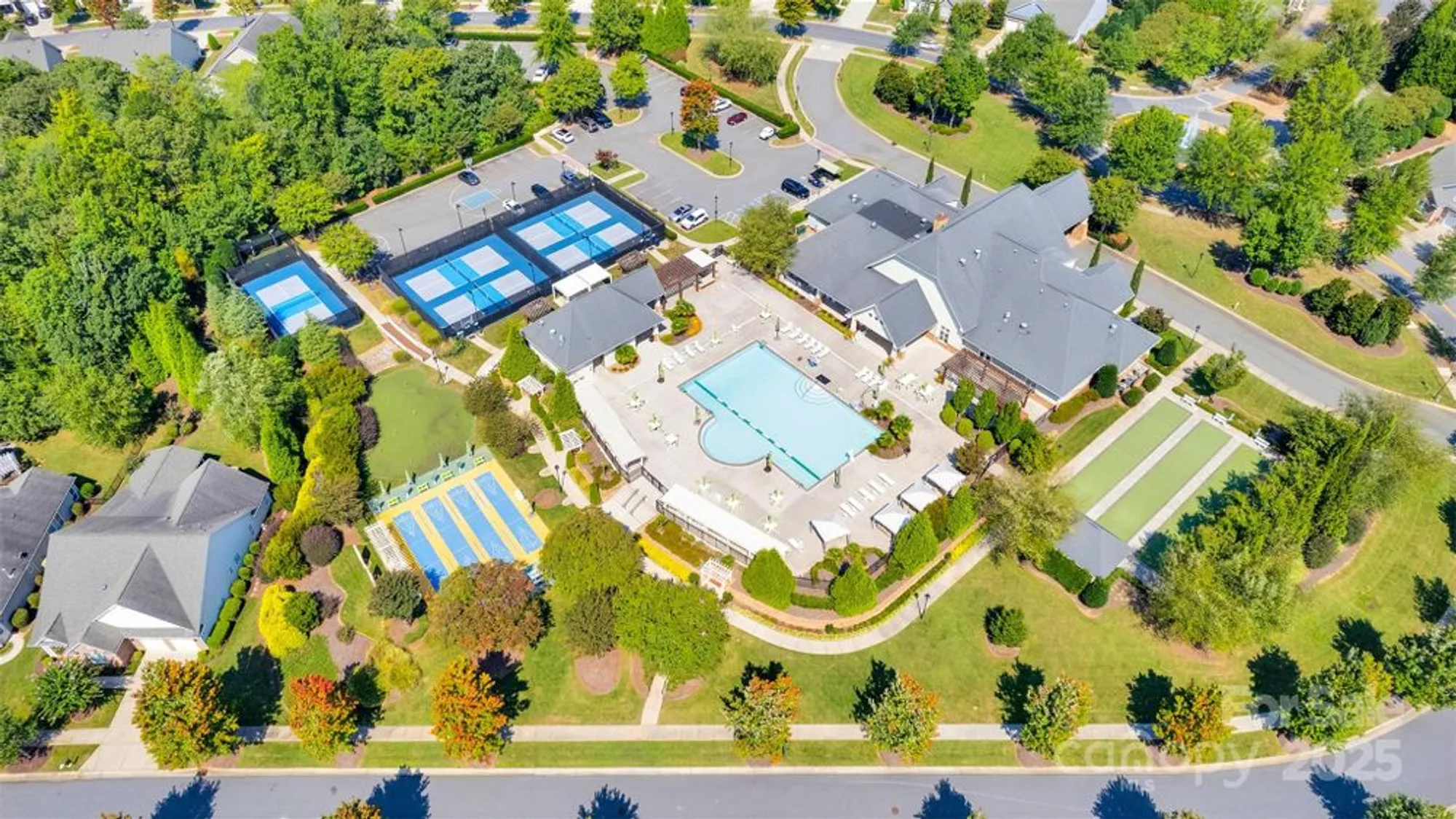 Property Slideshow image 26 of 29 | 13415 hazelbrook ln, Cornelius, NC, 28031