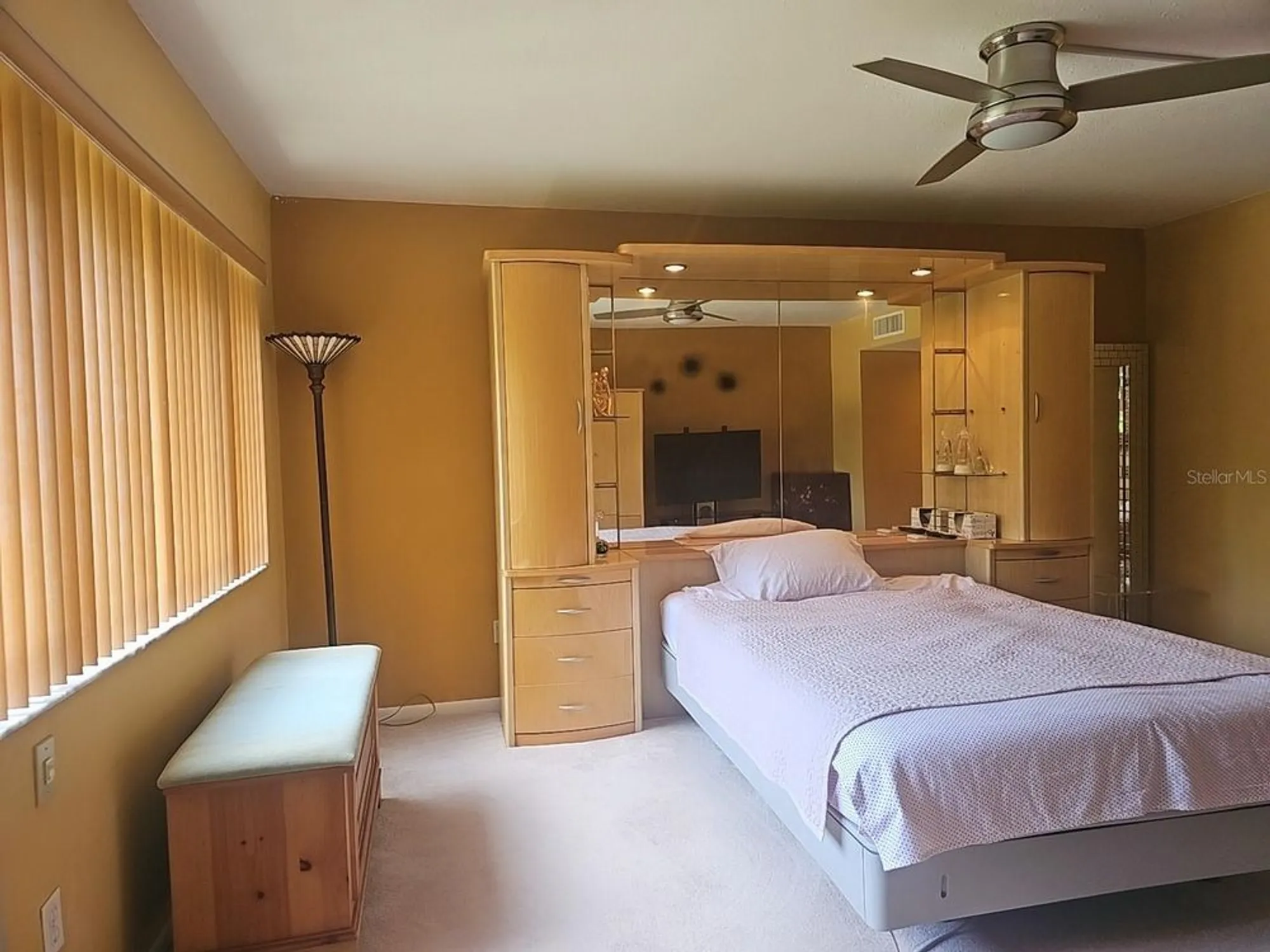 Property Slideshow image 25 of 33 | 3076 eastland blvd 210, Clearwater, FL, 33761