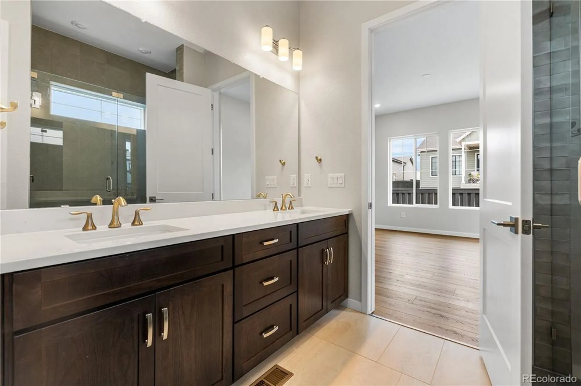 Property Slideshow image 21 of 31 | 11116 stonepath st, Littleton, CO, 80125