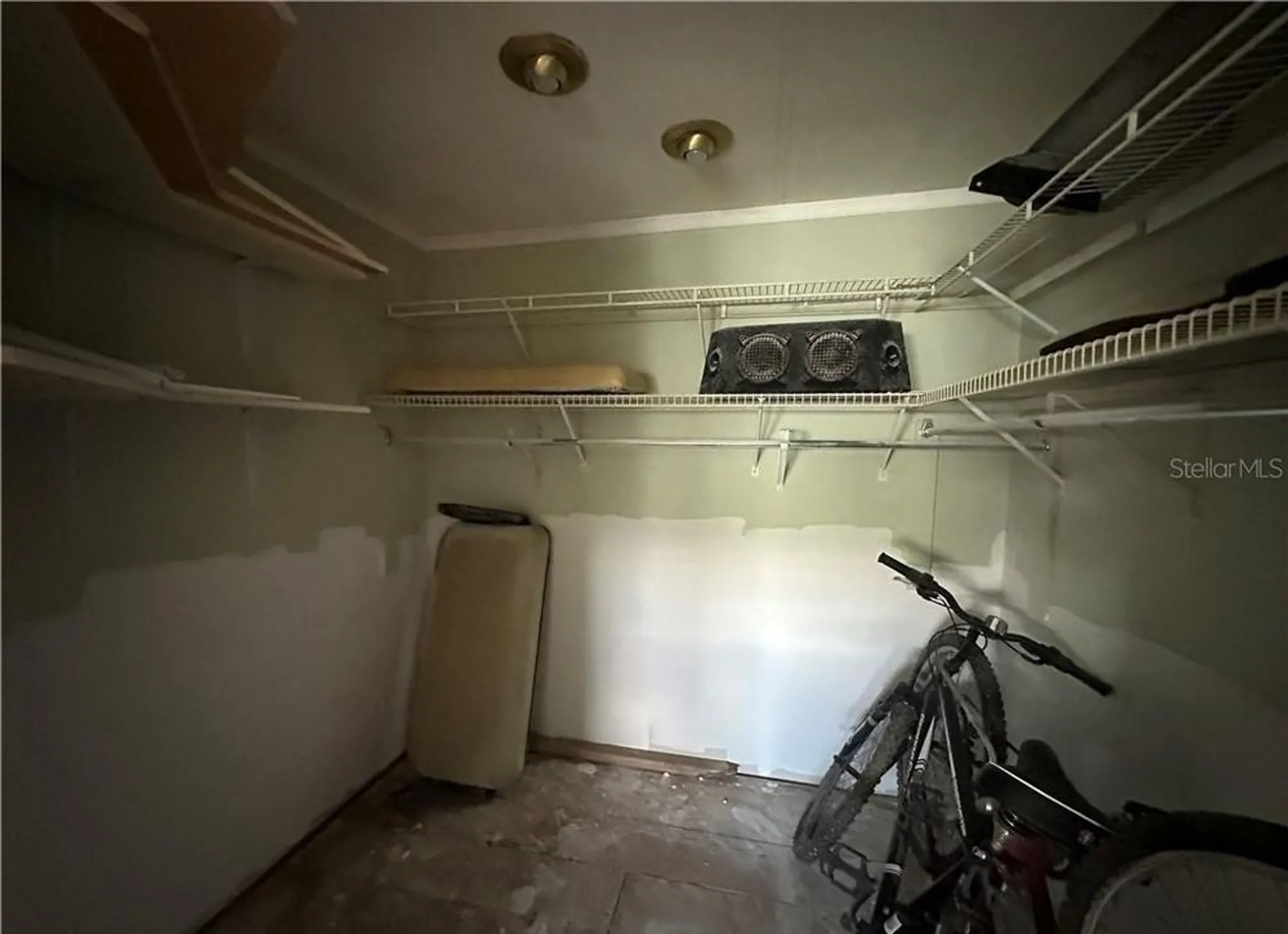 Property Slideshow image 28 of 39 | 14700 patrick henry rd, North Fort Myers, FL, 33917