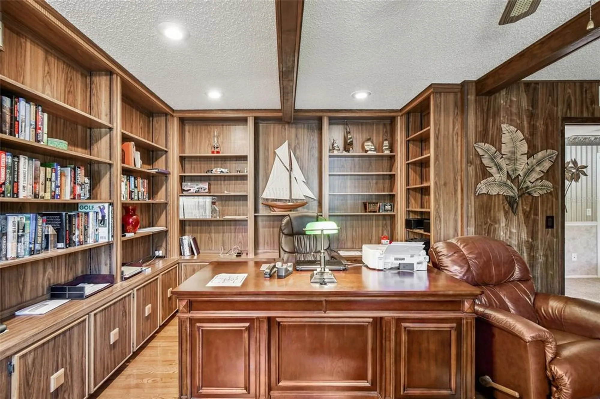 Property Slideshow image 10 of 74 | 2170 americus blvd 34, Clearwater, FL, 33763